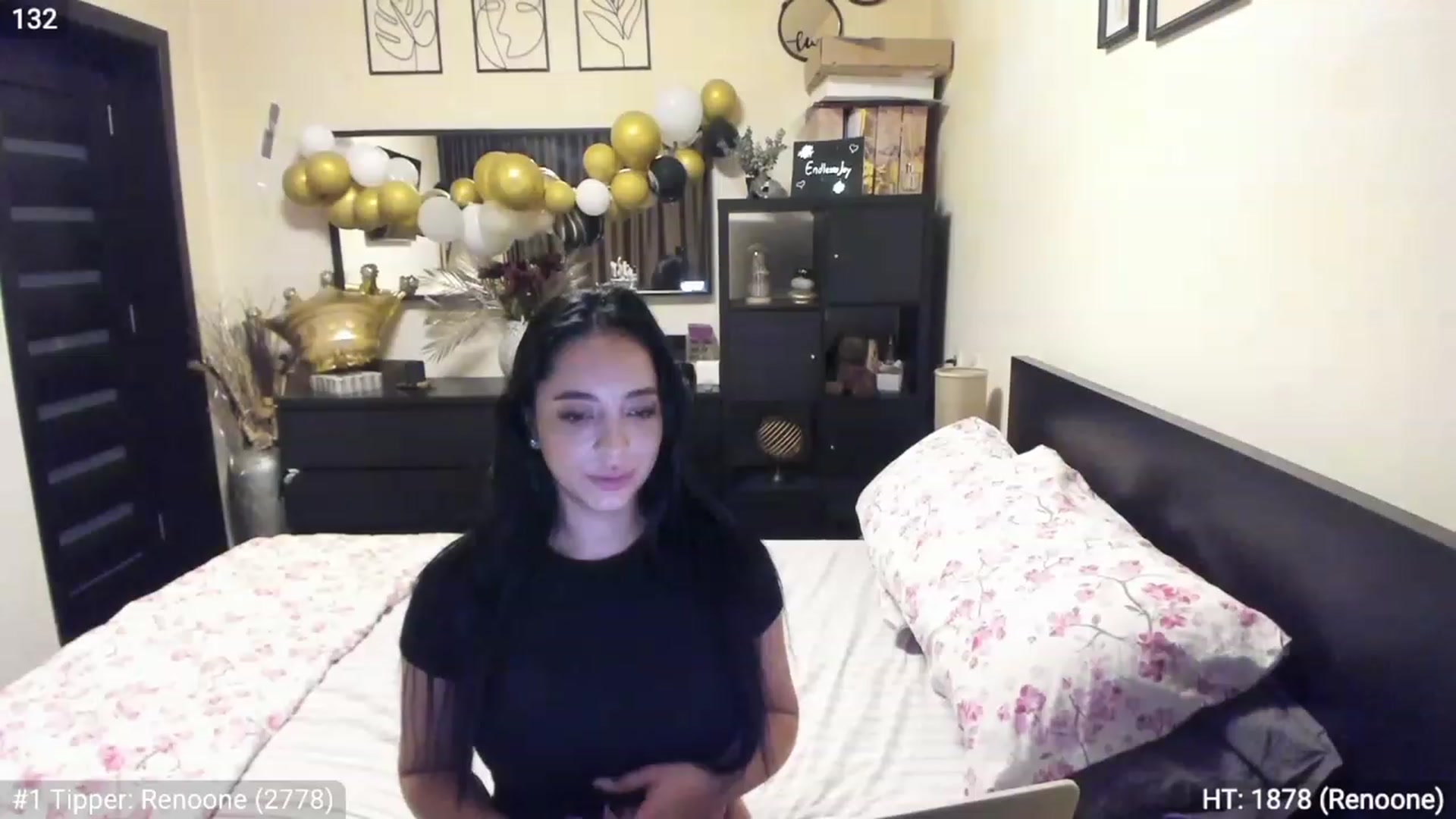 Gallery image thumbnail from EndlesssJoy's myfreecams stream on, 03/27/2023, 06:02 image 17 of 20