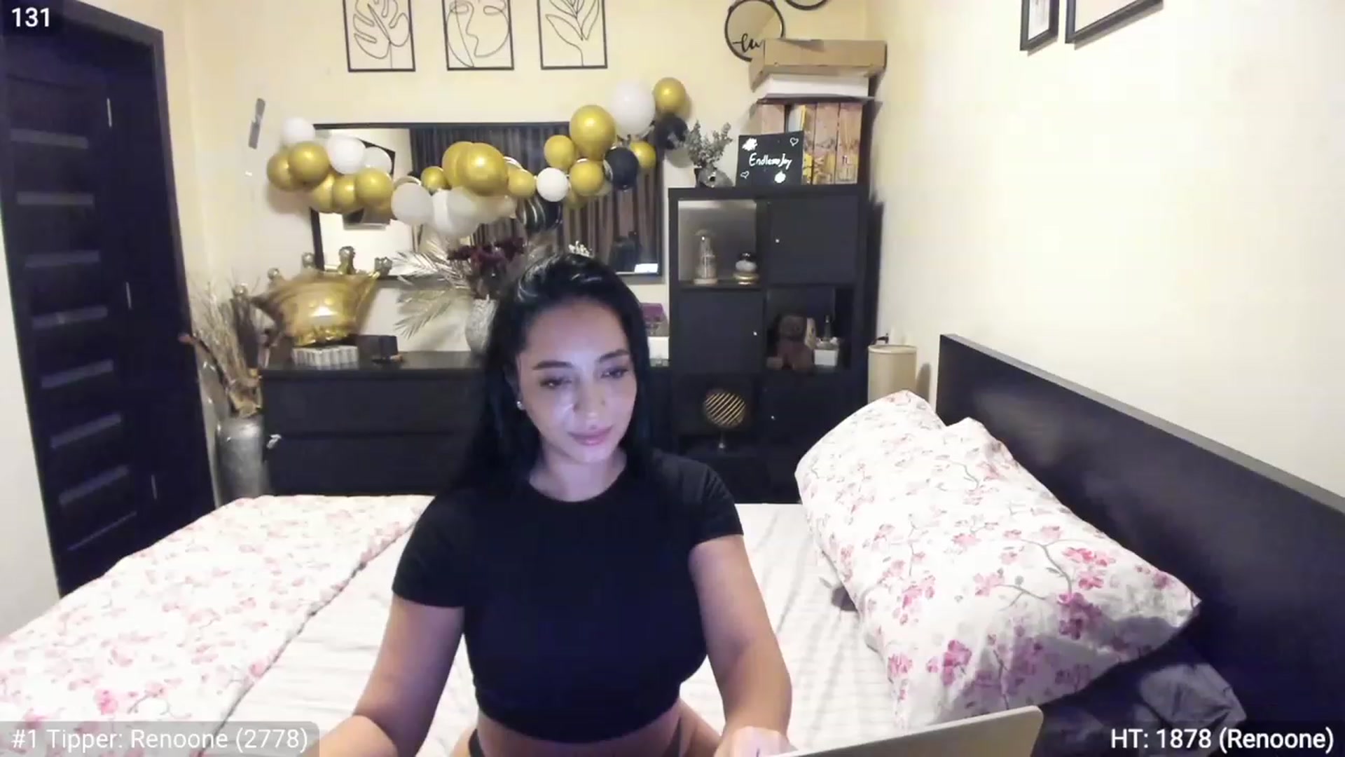 Gallery image thumbnail from EndlesssJoy's myfreecams stream on, 03/27/2023, 06:02 image 13 of 20