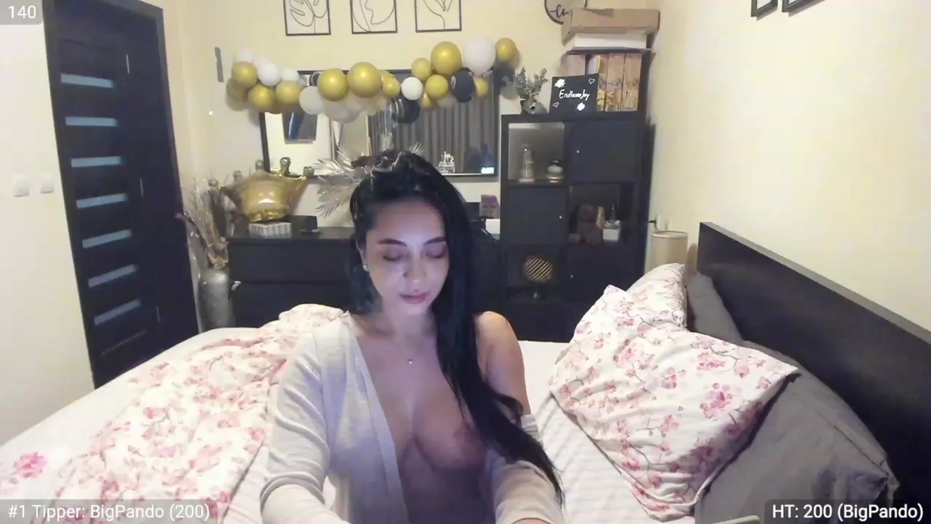 Gallery image thumbnail from EndlesssJoy's myfreecams stream on, 03/30/2023, 07:26 image 20 of 20
