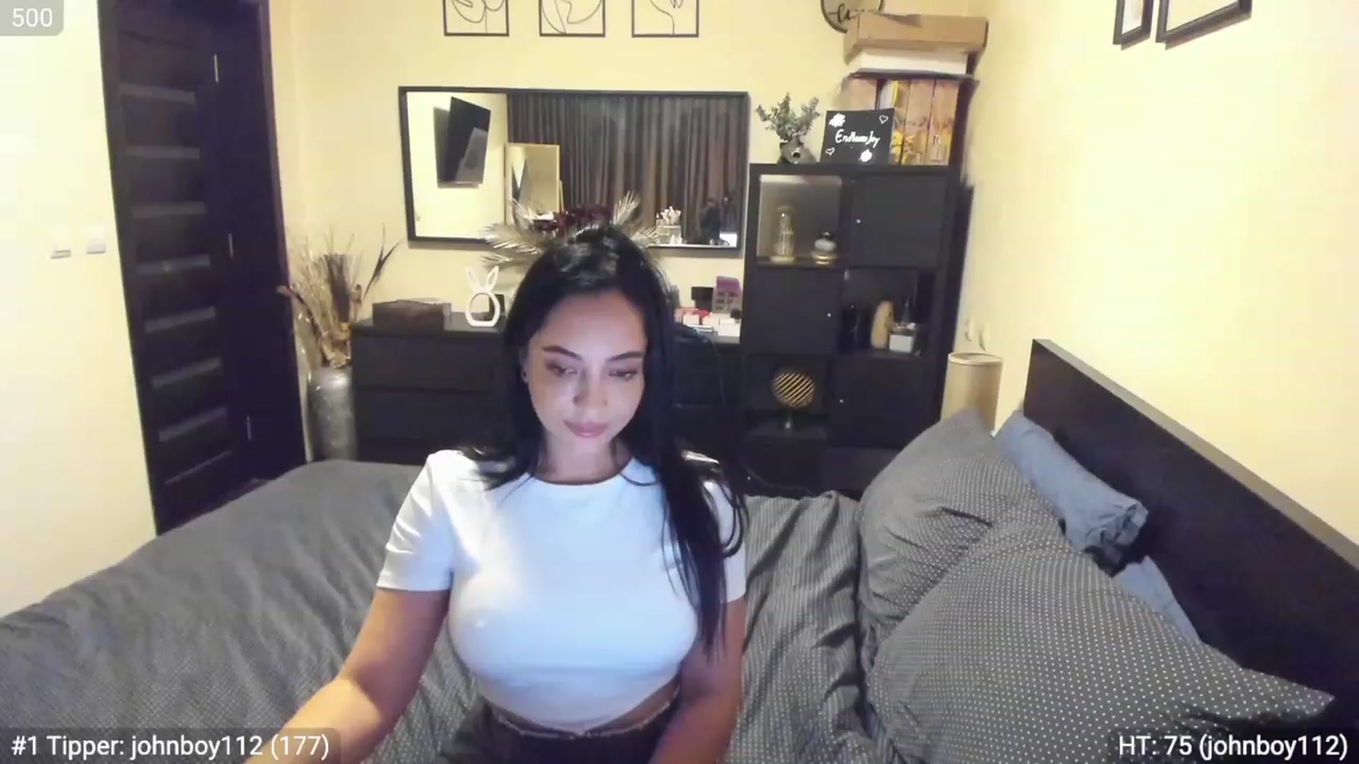 Gallery image thumbnail from EndlesssJoy's myfreecams stream on, 04/07/2023, 01:10 image 18 of 20
