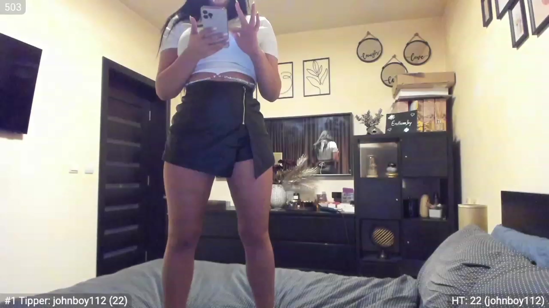 Gallery image thumbnail from EndlesssJoy's myfreecams stream on, 04/07/2023, 01:10 image 7 of 20