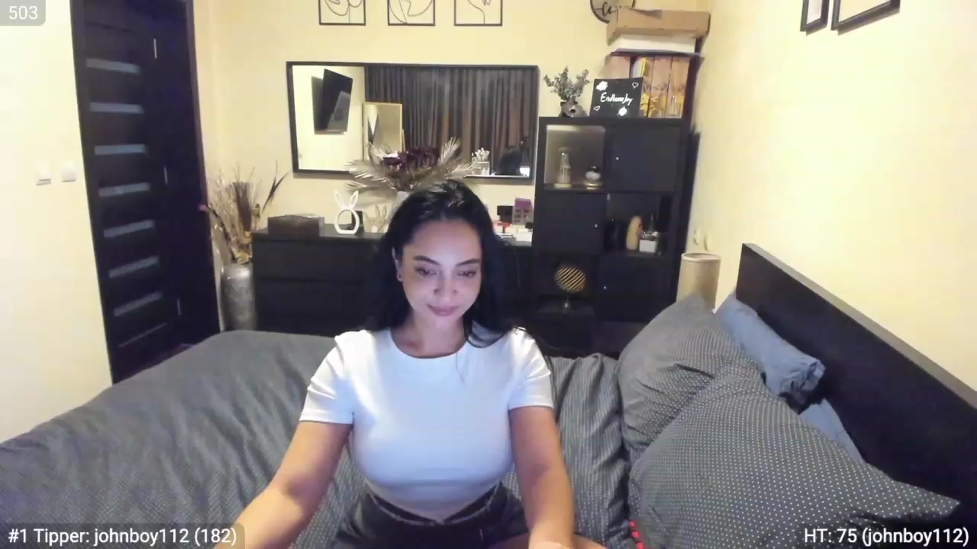 Gallery image thumbnail from EndlesssJoy's myfreecams stream on, 04/07/2023, 04:50 image 4 of 20