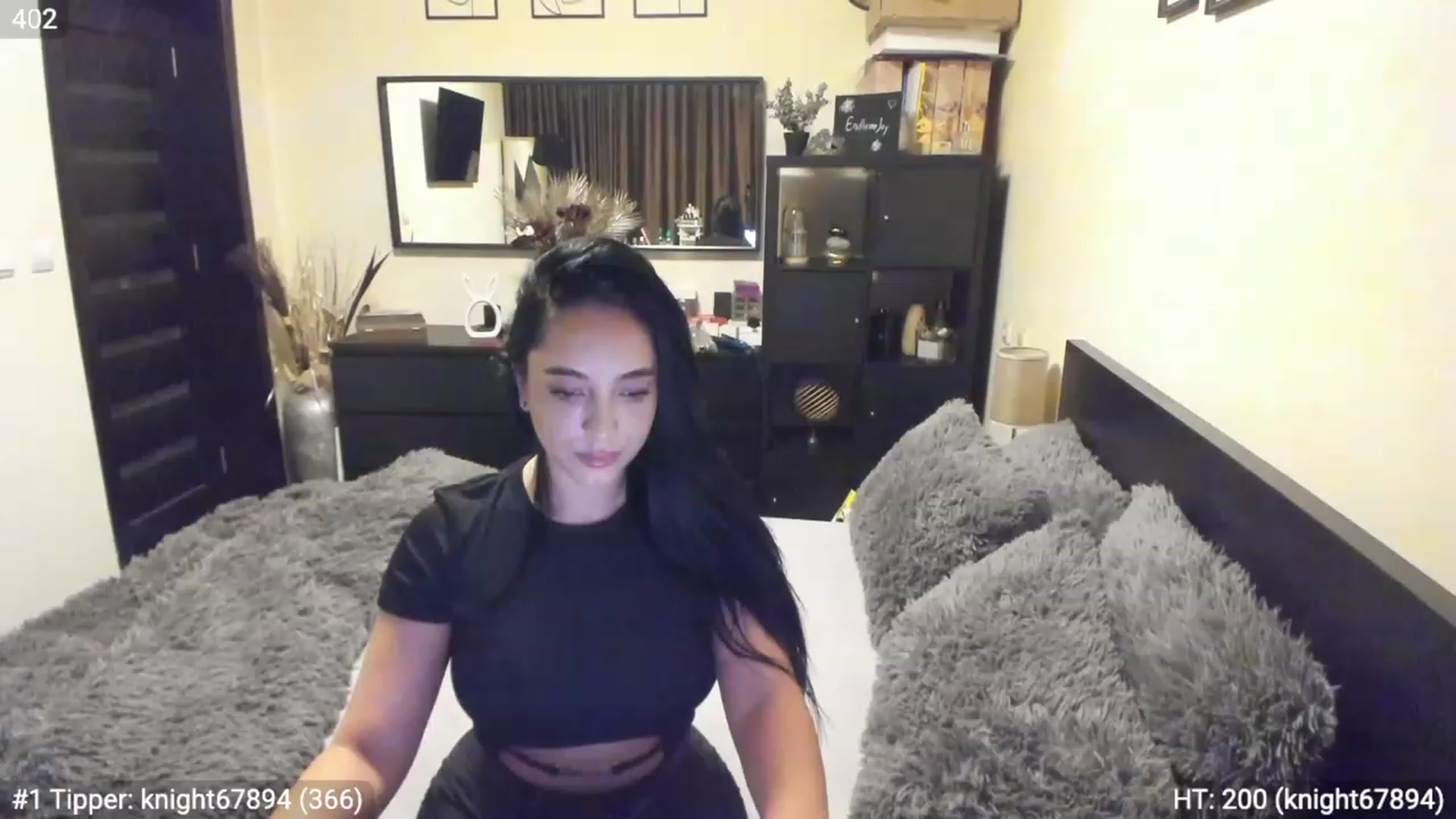 Gallery image thumbnail from EndlesssJoy's myfreecams stream on, 04/09/2023, 03:28 image 12 of 20