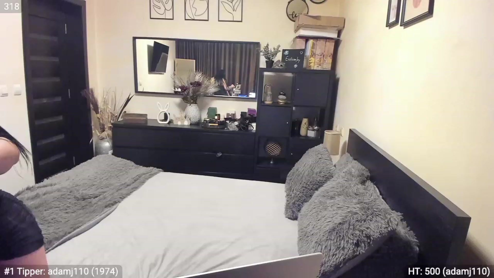 Gallery image thumbnail from EndlesssJoy's myfreecams stream on, 04/15/2023, 05:27 image 5 of 20