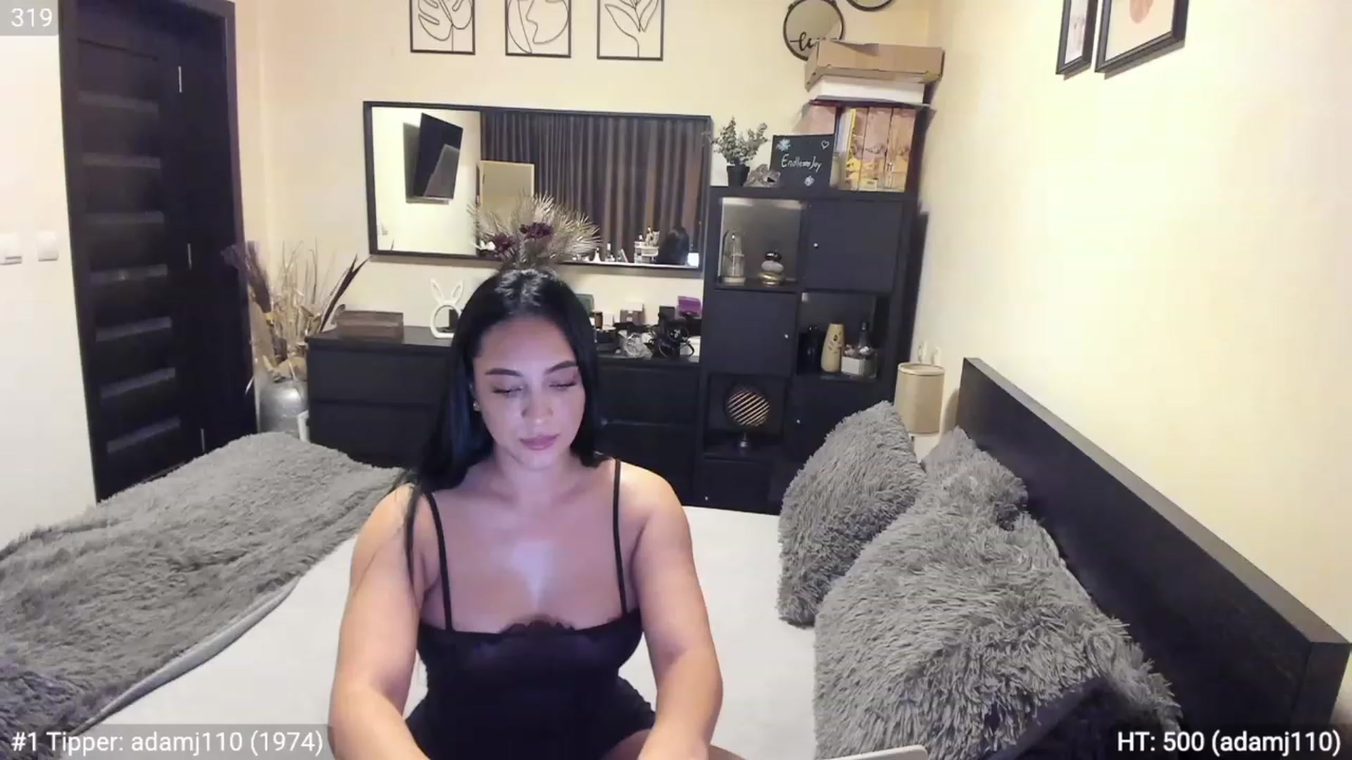 Gallery image thumbnail from EndlesssJoy's myfreecams stream on, 04/15/2023, 05:27 image 7 of 20