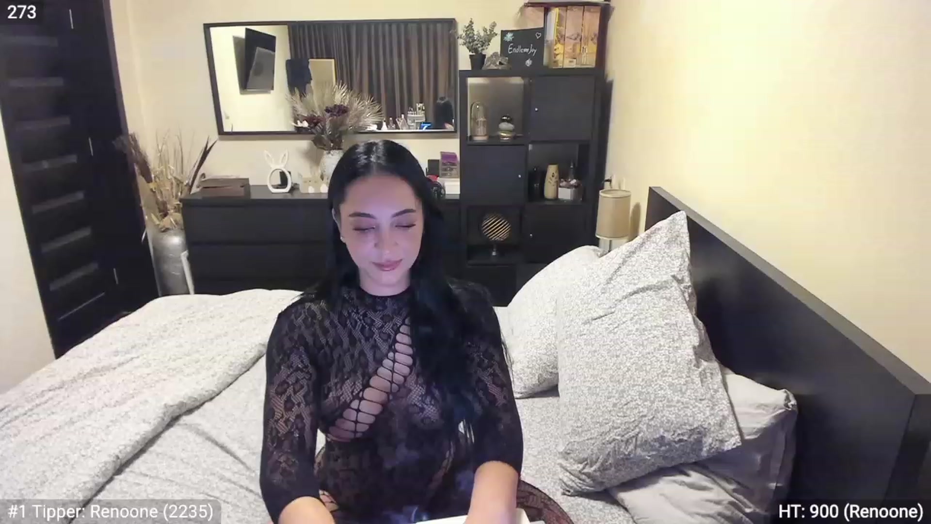 Gallery image thumbnail from EndlesssJoy's myfreecams stream on, 04/23/2023, 01:28 image 16 of 20