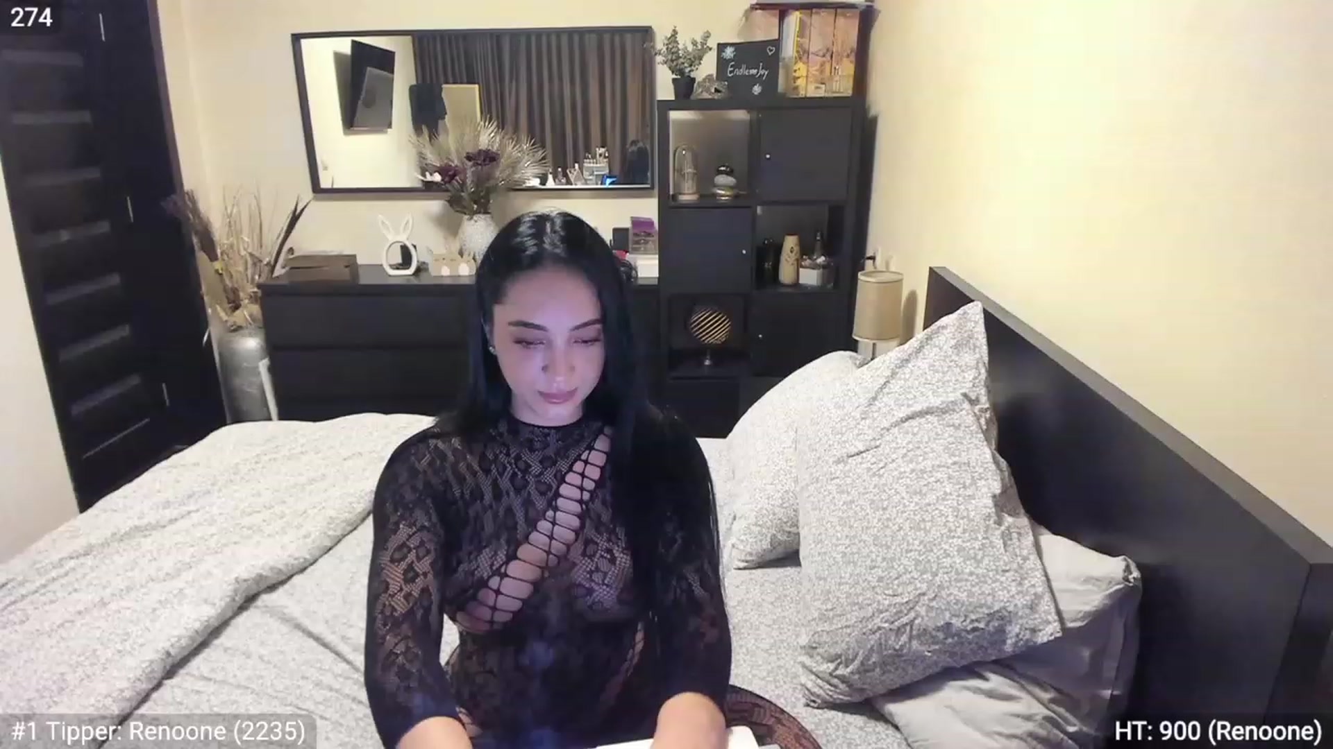 Gallery image thumbnail from EndlesssJoy's myfreecams stream on, 04/23/2023, 01:28 image 19 of 20