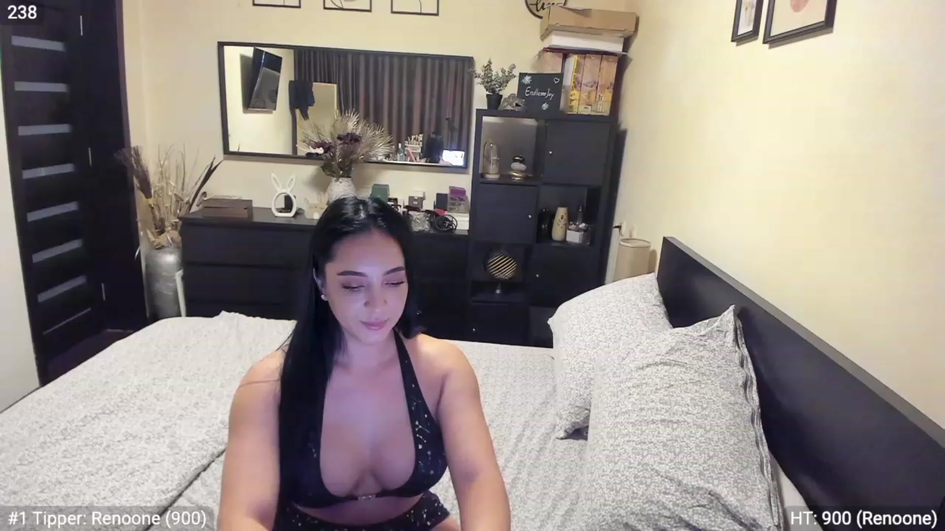 Gallery image thumbnail from EndlesssJoy's myfreecams stream on, 04/24/2023, 06:11 image 13 of 20