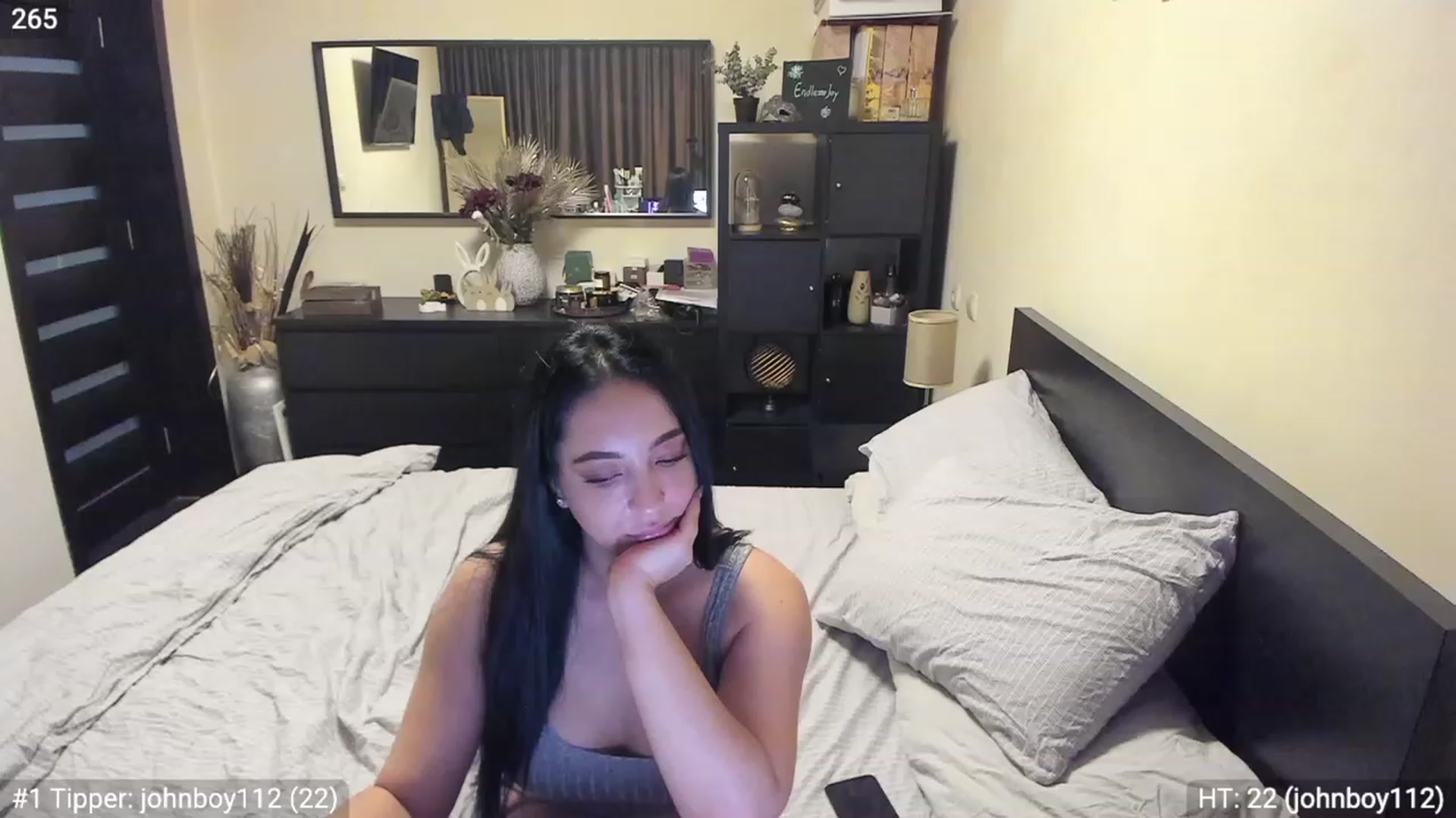 Gallery image thumbnail from EndlesssJoy's myfreecams stream on, 04/29/2023, 07:34 image 13 of 20