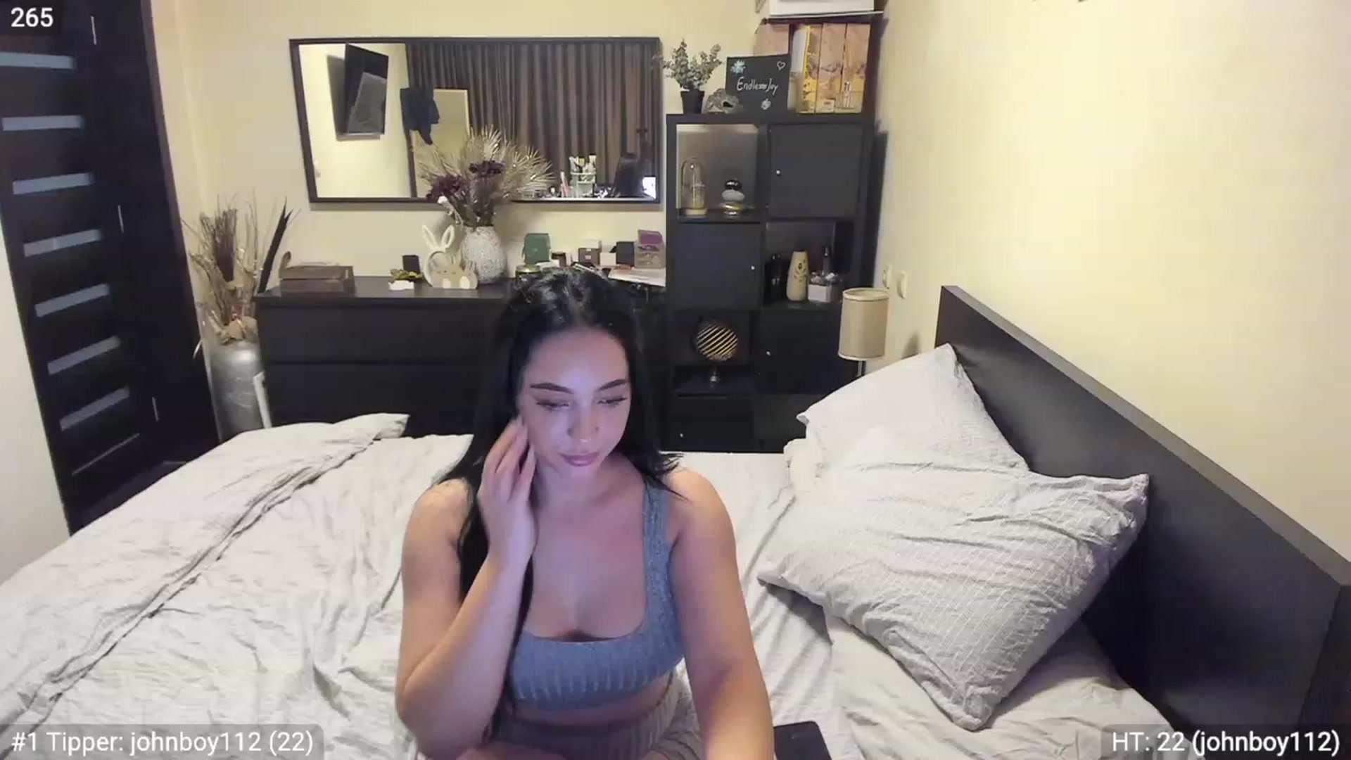 Gallery image thumbnail from EndlesssJoy's myfreecams stream on, 04/29/2023, 07:34 image 14 of 20