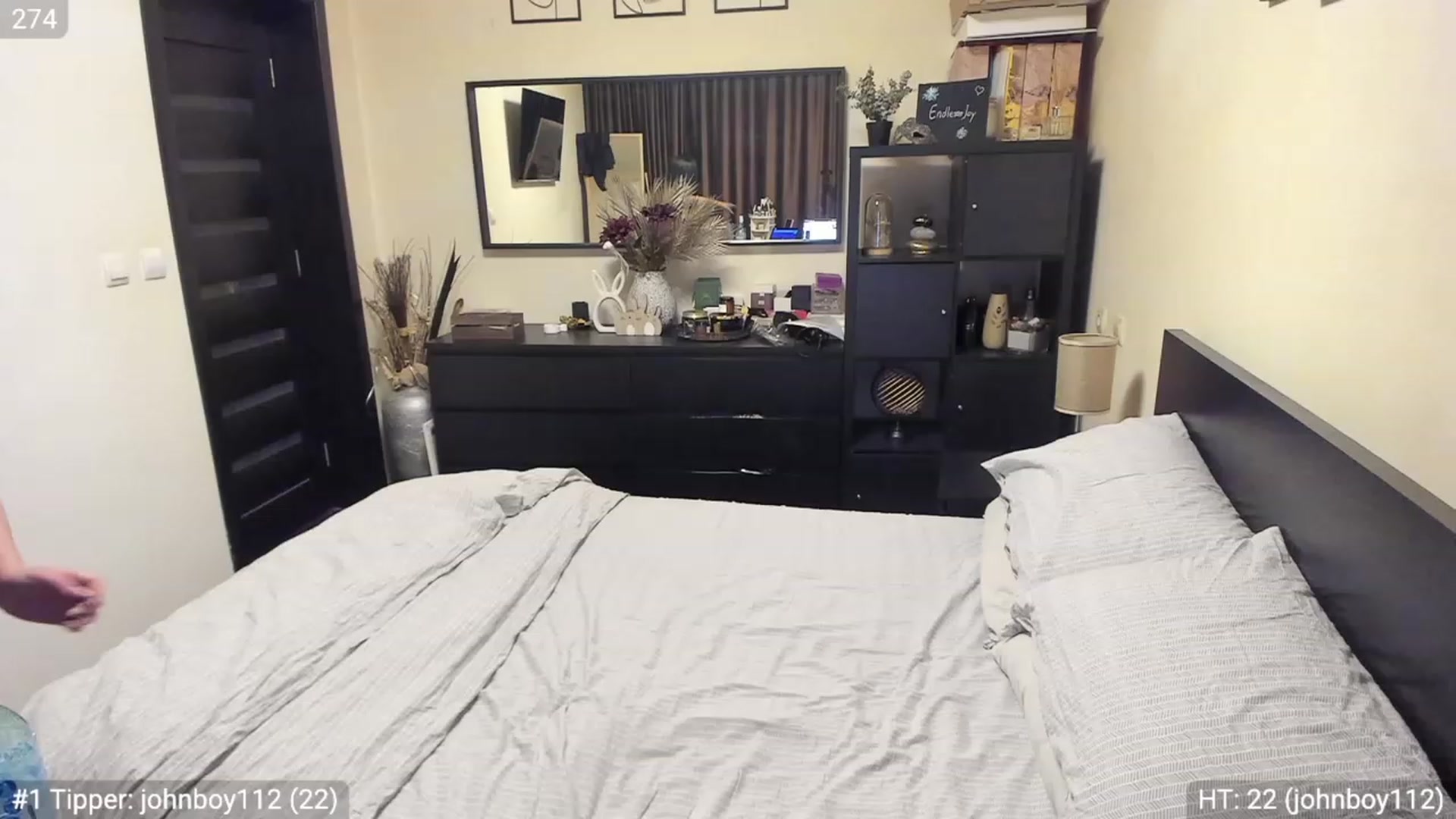 Gallery image thumbnail from EndlesssJoy's myfreecams stream on, 04/30/2023, 01:37 image 1 of 20