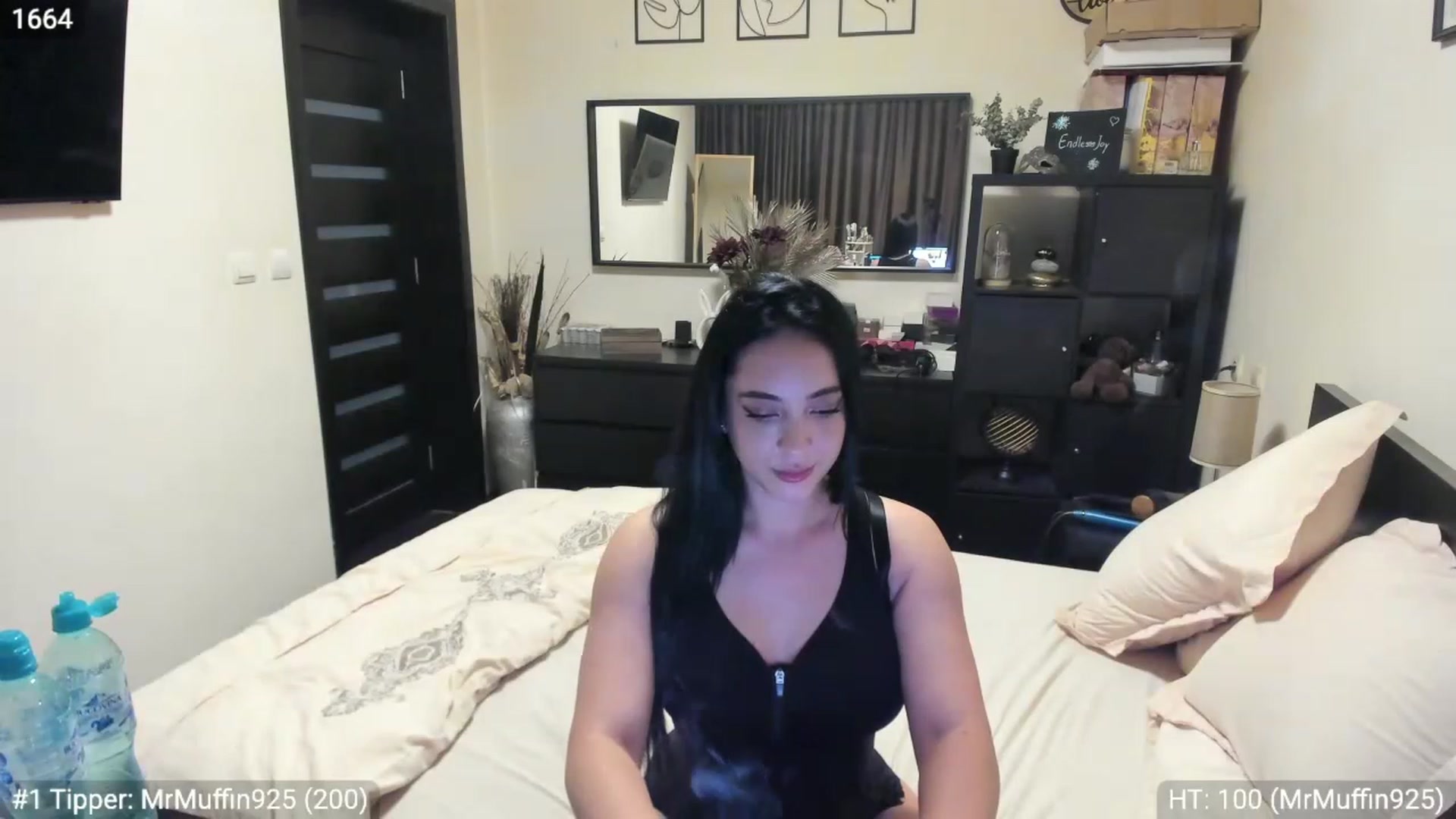 Gallery image thumbnail from EndlesssJoy's myfreecams stream on, 05/20/2023, 07:04 image 17 of 20