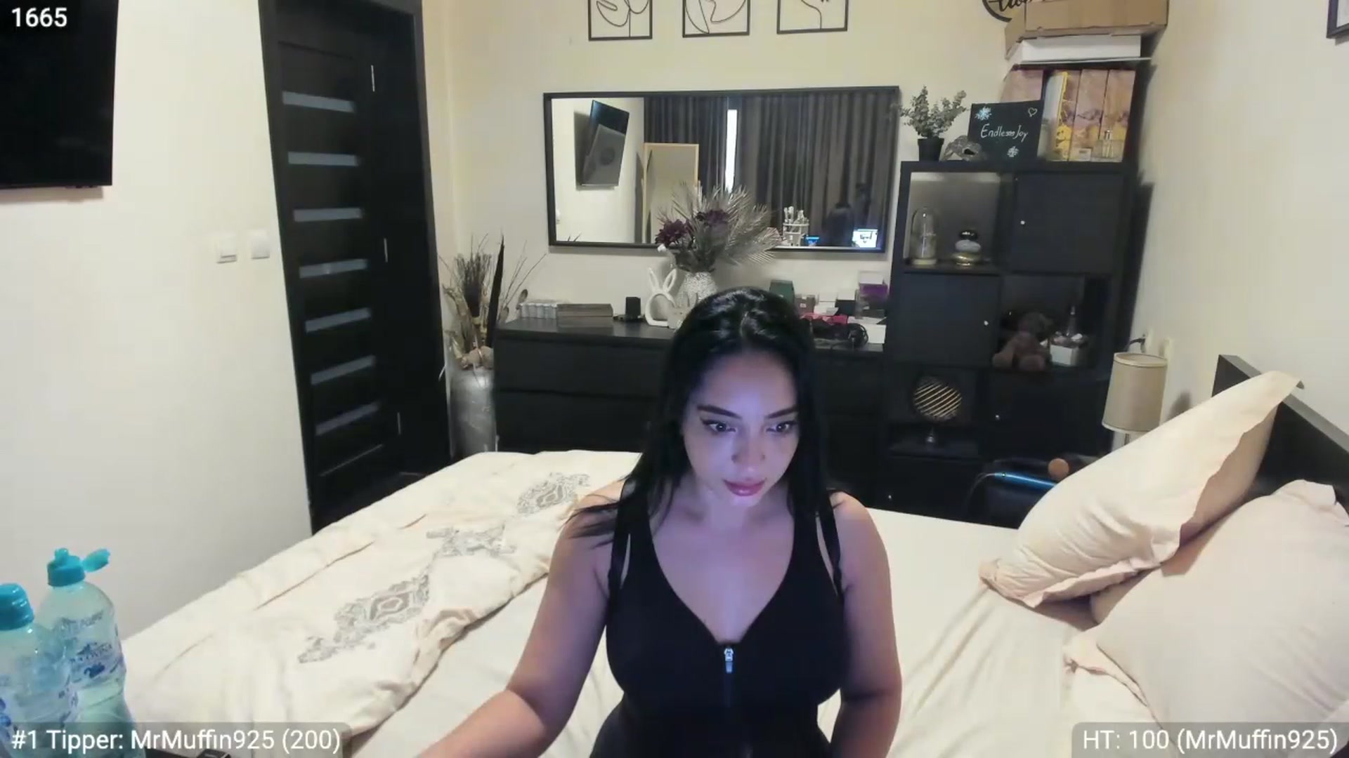 Gallery image thumbnail from EndlesssJoy's myfreecams stream on, 05/20/2023, 07:04 image 19 of 20