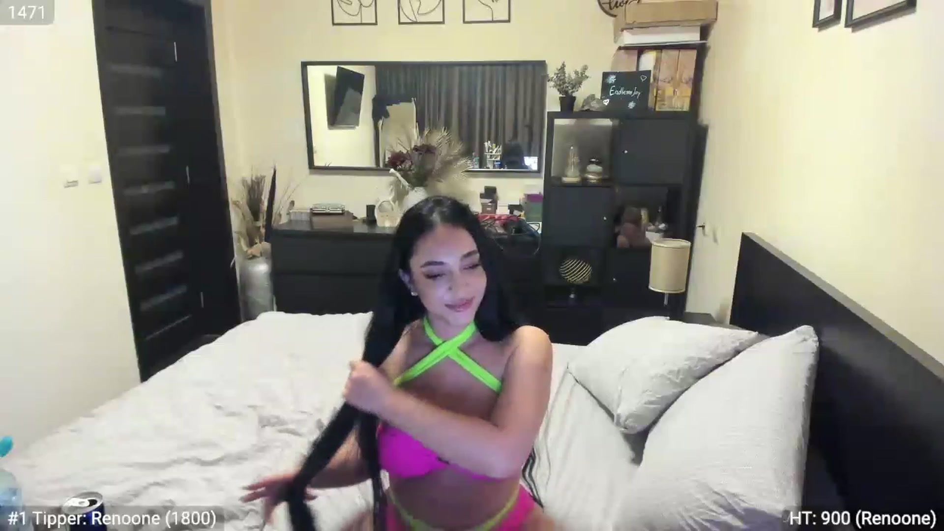 Gallery image thumbnail from EndlesssJoy's myfreecams stream on, 05/28/2023, 04:18 image 16 of 20