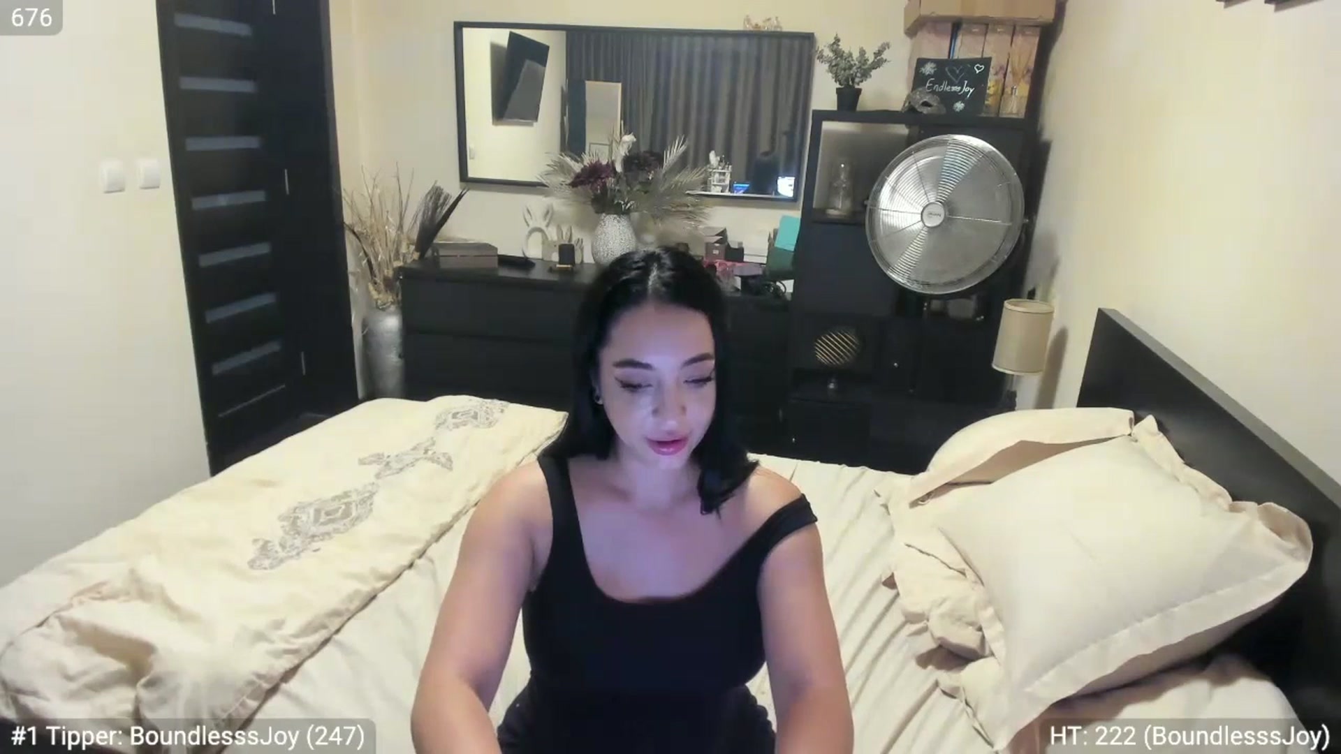 Gallery image thumbnail from EndlesssJoy's myfreecams stream on, 07/03/2023, 05:29 image 15 of 20