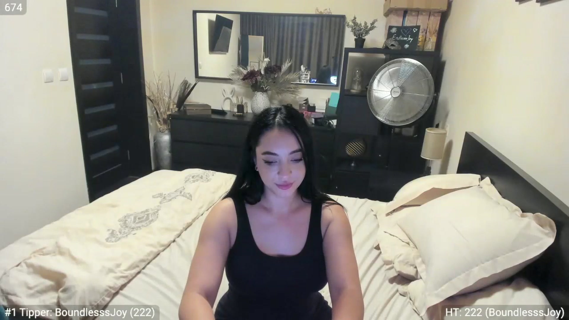 Gallery image thumbnail from EndlesssJoy's myfreecams stream on, 07/03/2023, 05:29 image 2 of 20