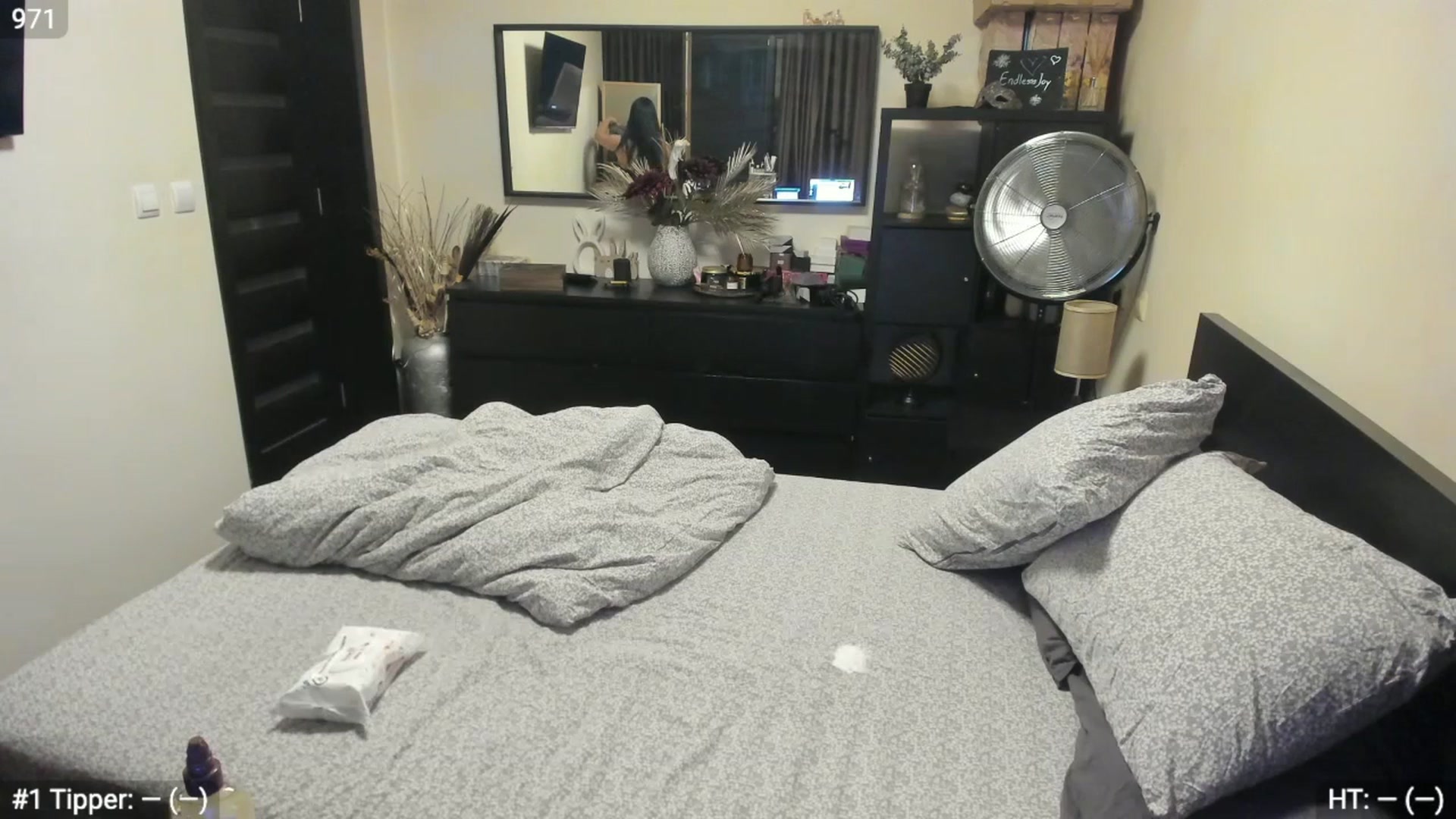 Gallery image thumbnail from EndlesssJoy's myfreecams stream on, 07/06/2023, 02:02 image 5 of 20