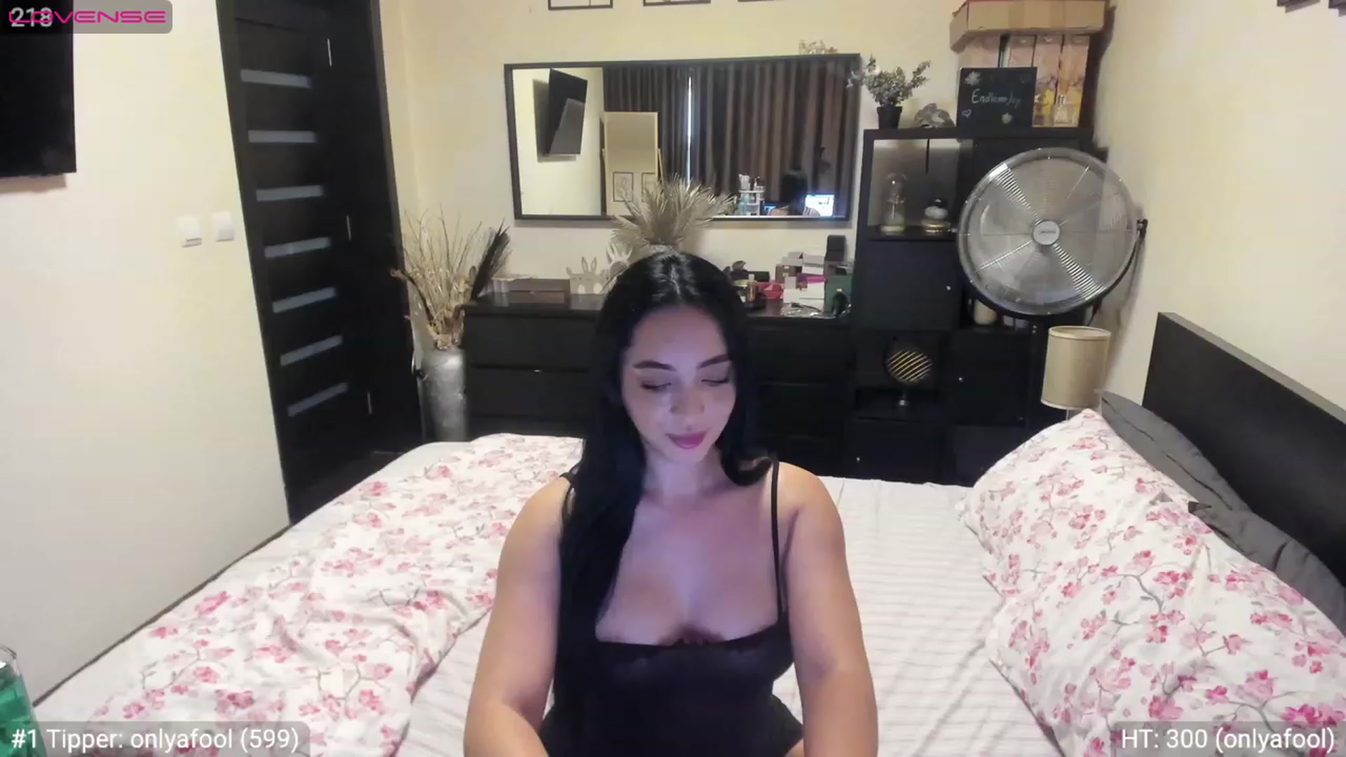 Gallery image thumbnail from EndlesssJoy's myfreecams stream on, 07/15/2023, 05:56 image 11 of 20