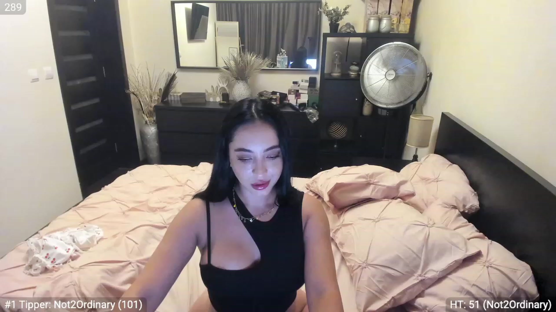 Gallery image thumbnail from EndlesssJoy's myfreecams stream on, 07/28/2023, 02:04 image 19 of 20