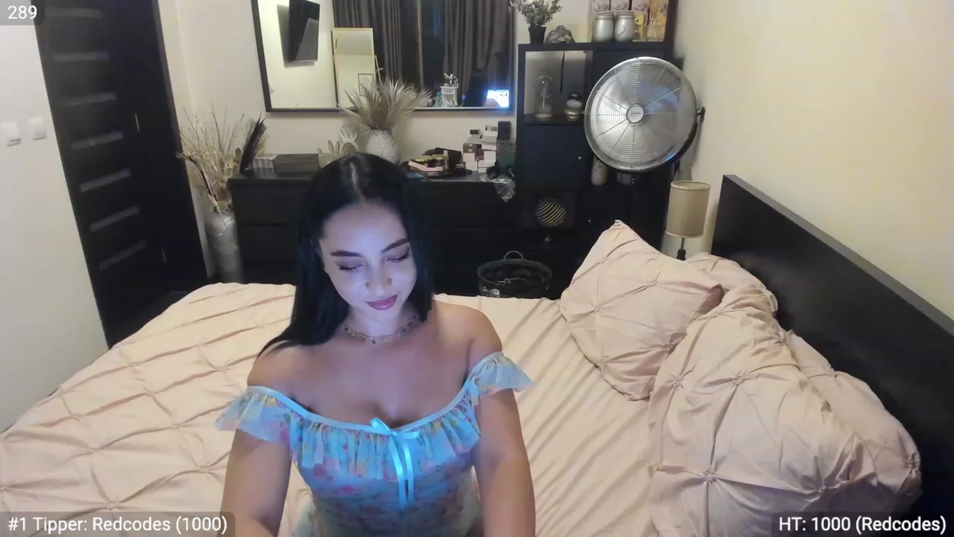 Gallery image thumbnail from EndlesssJoy's myfreecams stream on, 07/29/2023, 02:42 image 12 of 20