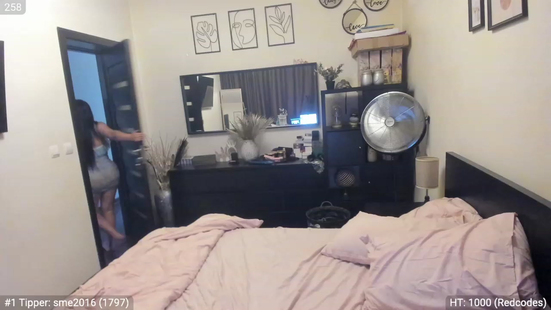 Gallery image thumbnail from EndlesssJoy's myfreecams stream on, 07/29/2023, 06:19 image 13 of 20