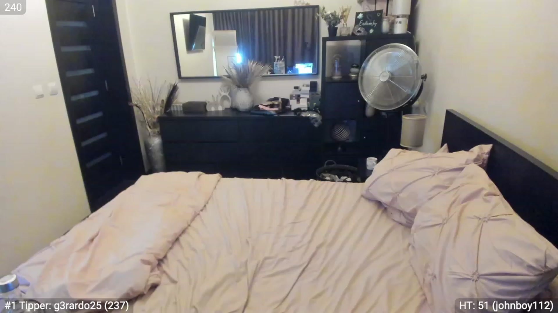 Gallery image thumbnail from EndlesssJoy's myfreecams stream on, 07/31/2023, 03:51 image 1 of 20