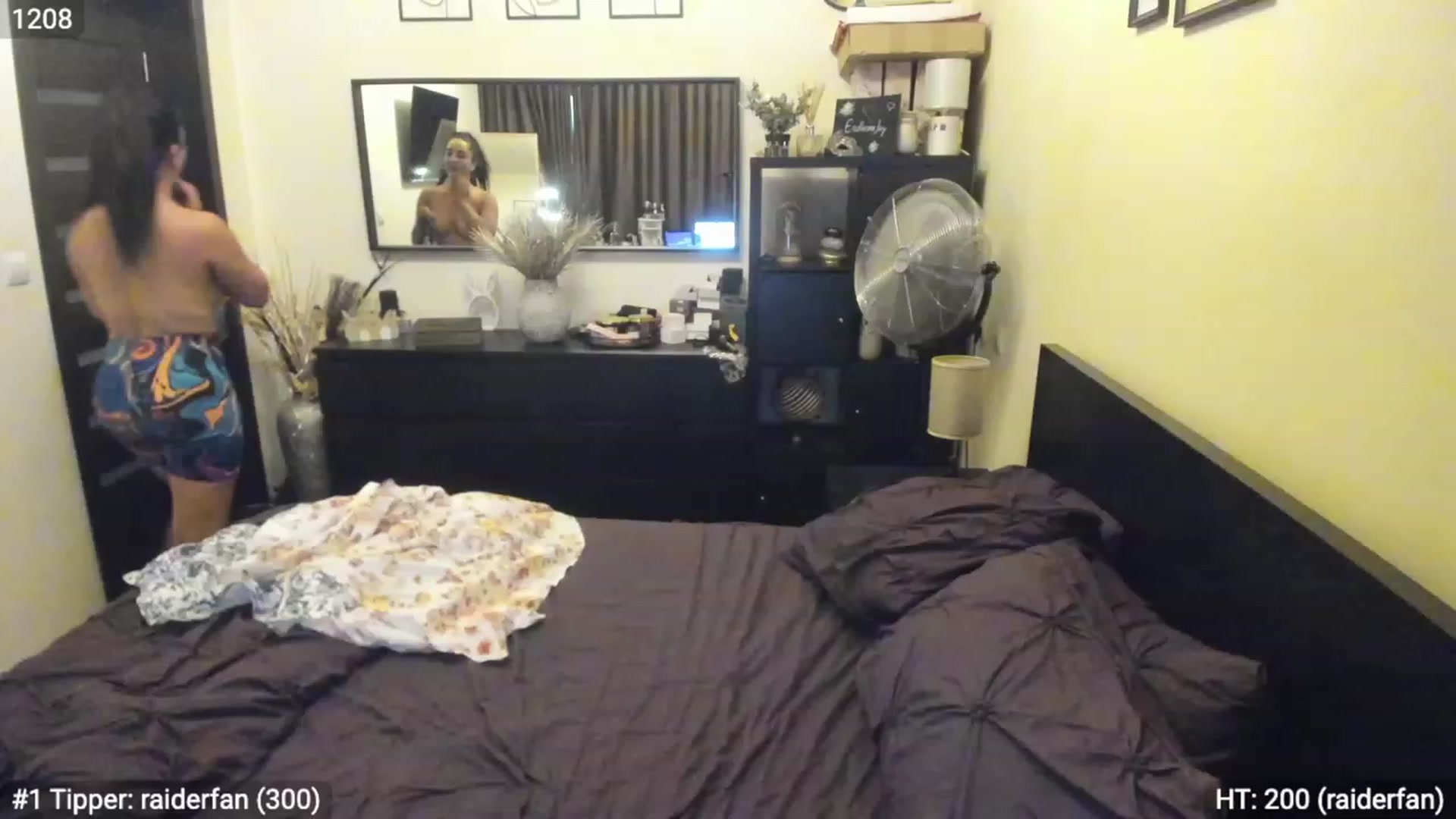 Gallery image thumbnail from EndlesssJoy's myfreecams stream on, 08/04/2023, 05:26 image 5 of 20
