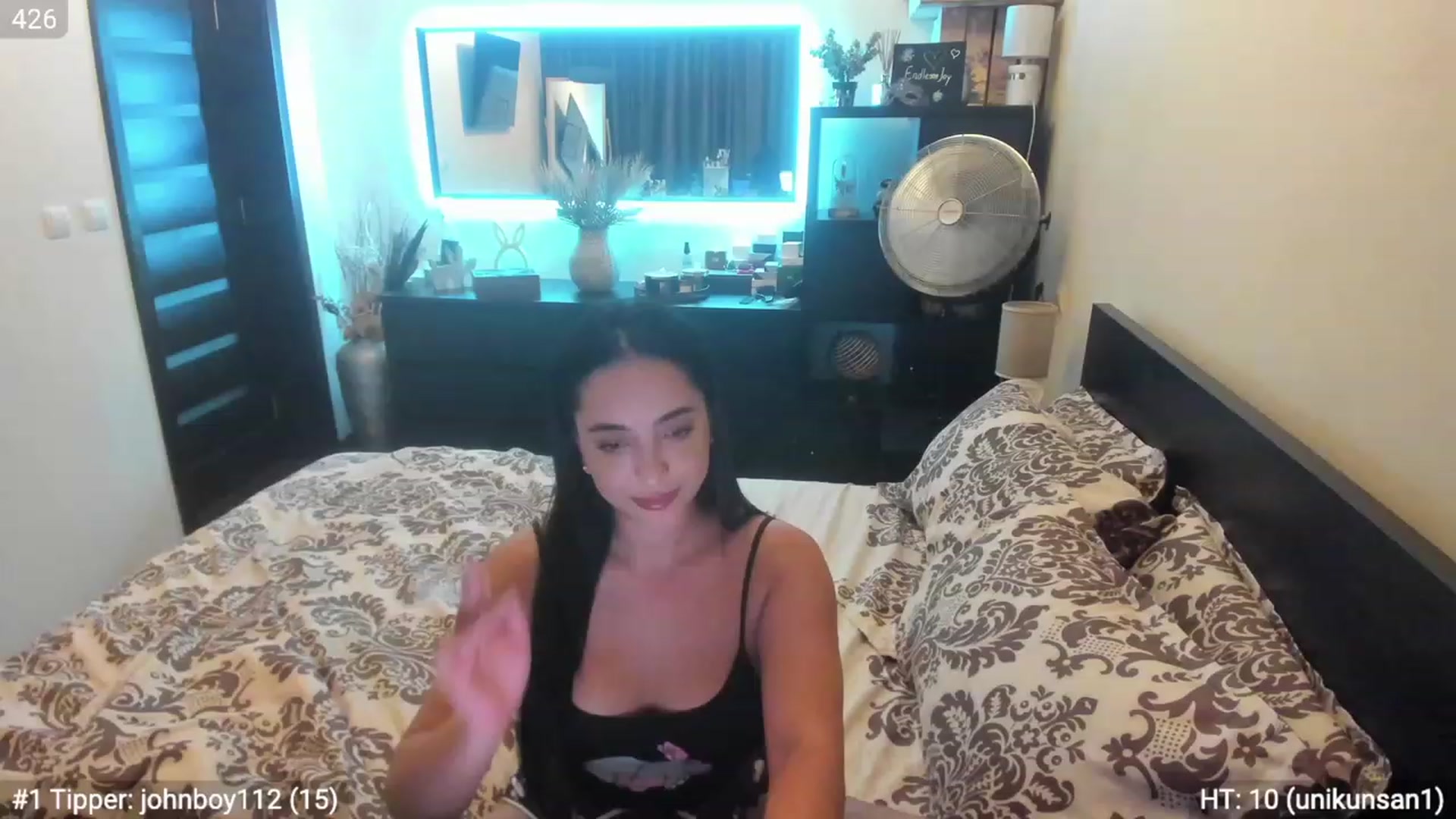 Gallery image thumbnail from EndlesssJoy's myfreecams stream on, 08/18/2023, 01:58 image 7 of 20