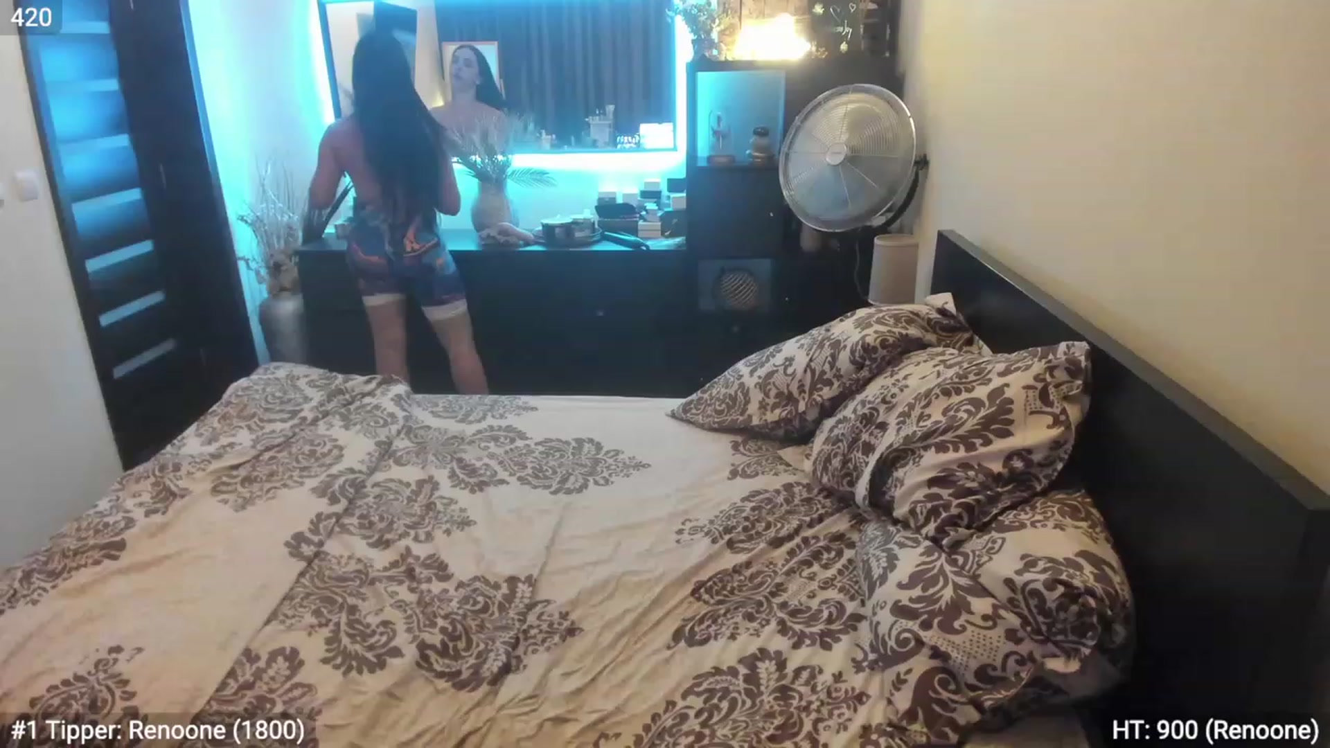 Gallery image thumbnail from EndlesssJoy's myfreecams stream on, 08/27/2023, 07:07 image 14 of 20