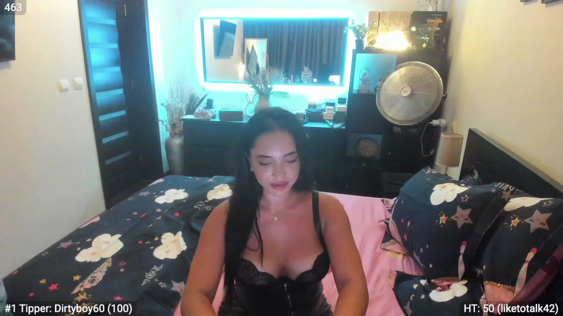 Gallery image thumbnail from EndlesssJoy's myfreecams stream on, 08/31/2023, 02:44 image 17 of 20