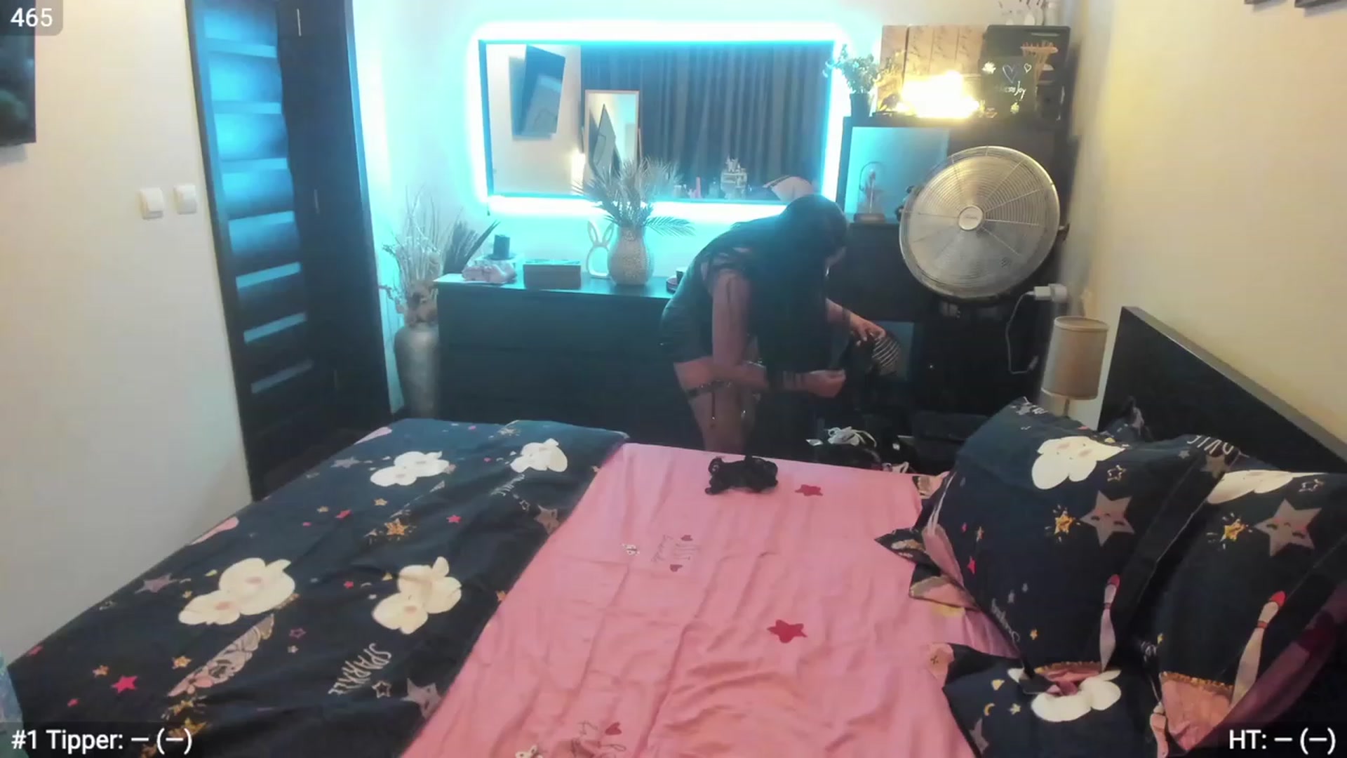 Gallery image thumbnail from EndlesssJoy's myfreecams stream on, 08/31/2023, 02:22 image 1 of 20