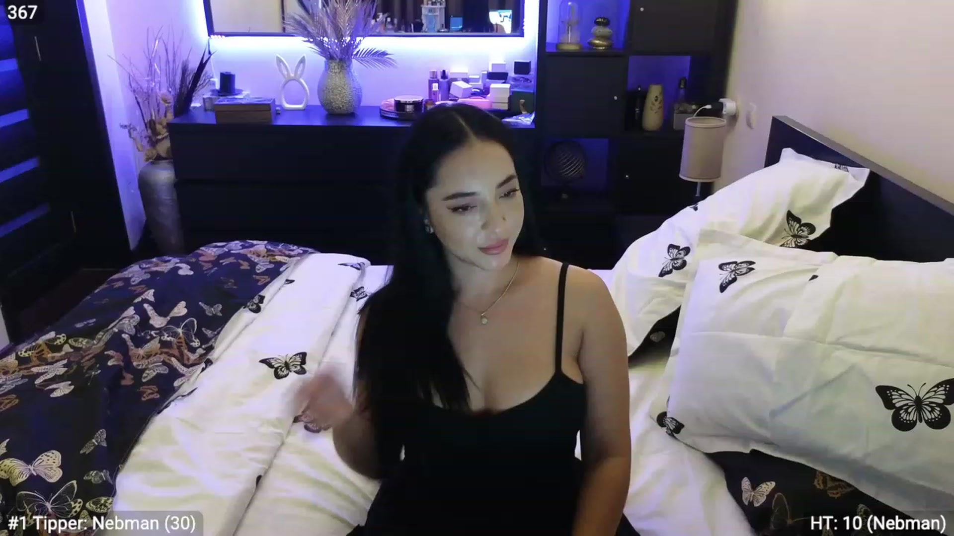 Gallery image thumbnail from EndlesssJoy's myfreecams stream on, 09/28/2023, 02:36 image 8 of 20