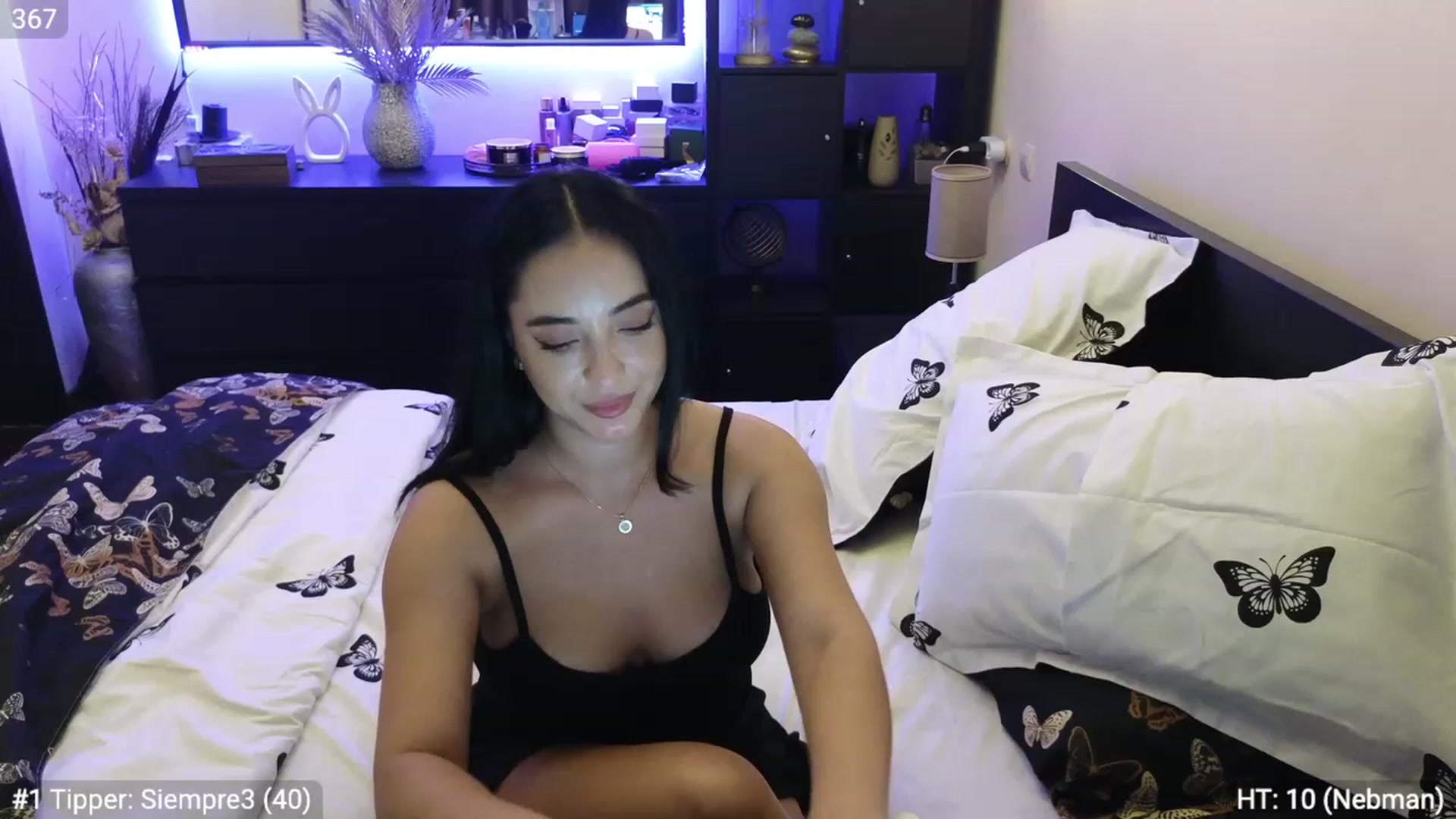 Gallery image thumbnail from EndlesssJoy's myfreecams stream on, 09/28/2023, 02:36 image 12 of 20