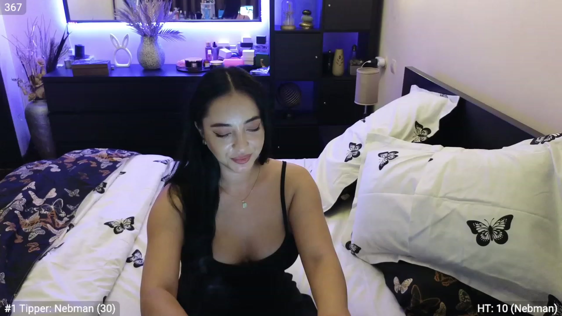 Gallery image thumbnail from EndlesssJoy's myfreecams stream on, 09/28/2023, 02:36 image 9 of 20