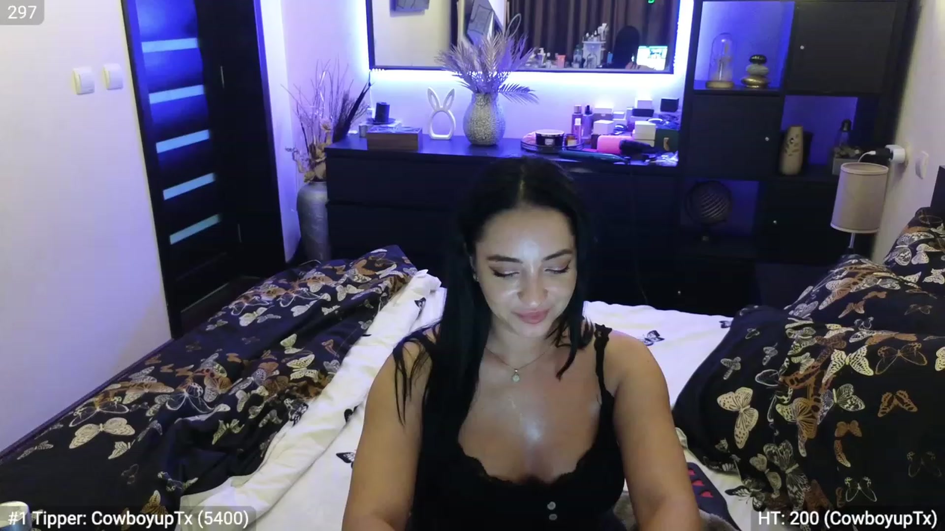 Gallery image thumbnail from EndlesssJoy's myfreecams stream on, 09/30/2023, 09:32 image 17 of 20