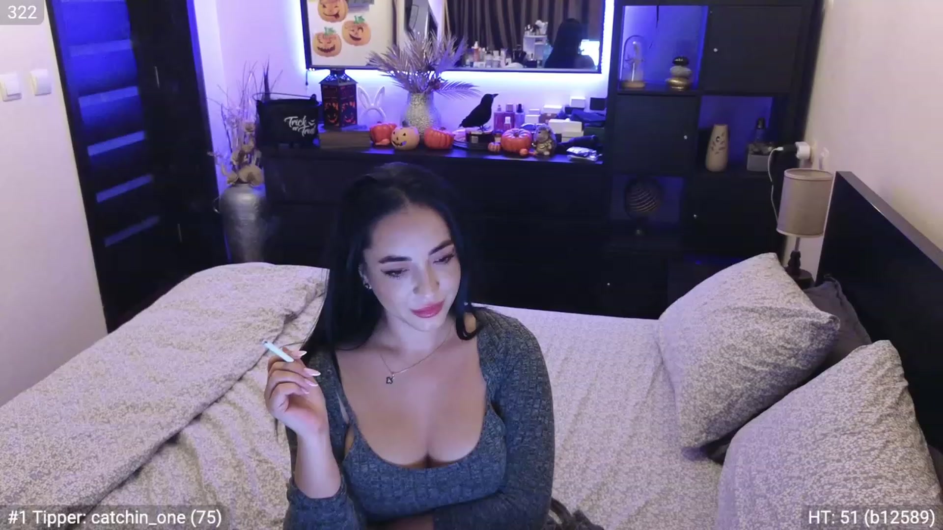 Gallery image thumbnail from EndlesssJoy's myfreecams stream on, 10/19/2023, 02:28 image 4 of 20