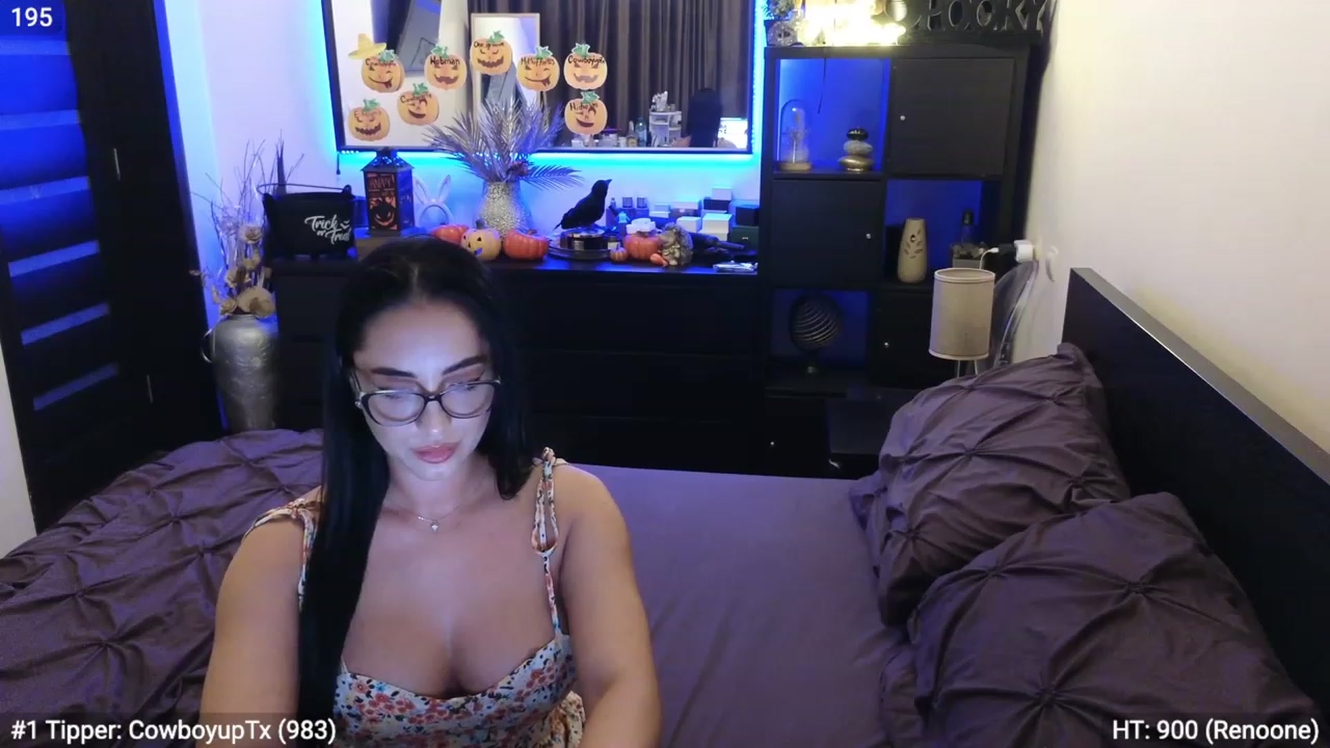 Gallery image thumbnail from EndlesssJoy's myfreecams stream on, 10/30/2023, 03:33 image 18 of 20