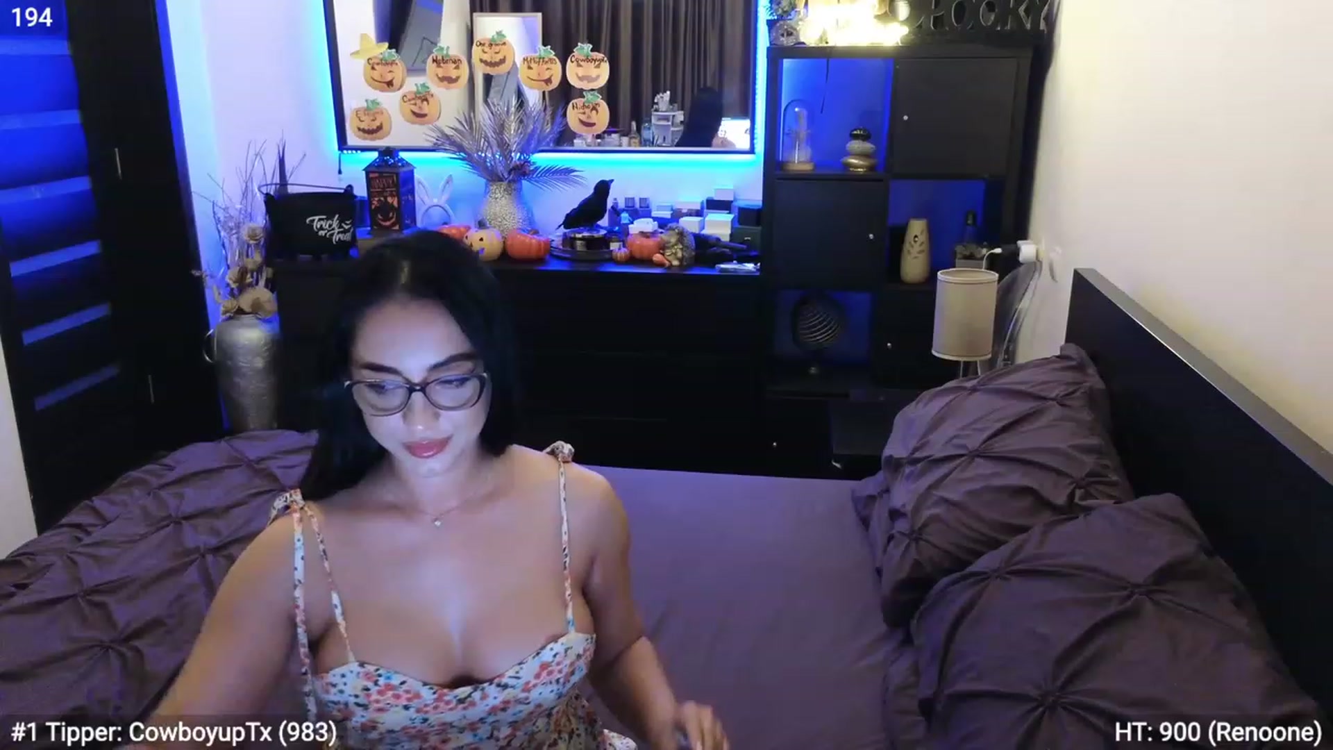 Gallery image thumbnail from EndlesssJoy's myfreecams stream on, 10/30/2023, 03:33 image 13 of 20