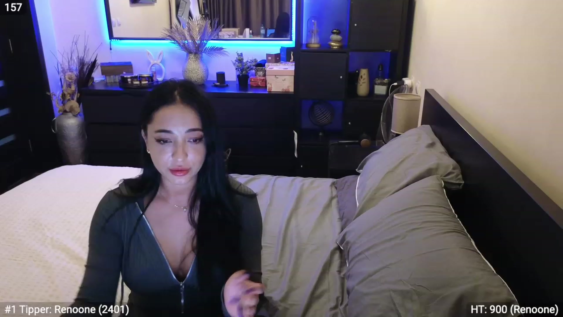 Gallery image thumbnail from EndlesssJoy's myfreecams stream on, 11/12/2023, 08:40 image 7 of 20