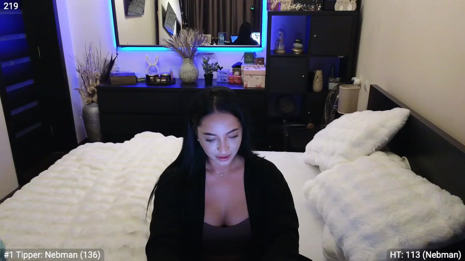 Gallery image thumbnail from EndlesssJoy's myfreecams stream on, 11/30/2023, 03:05 image 14 of 20