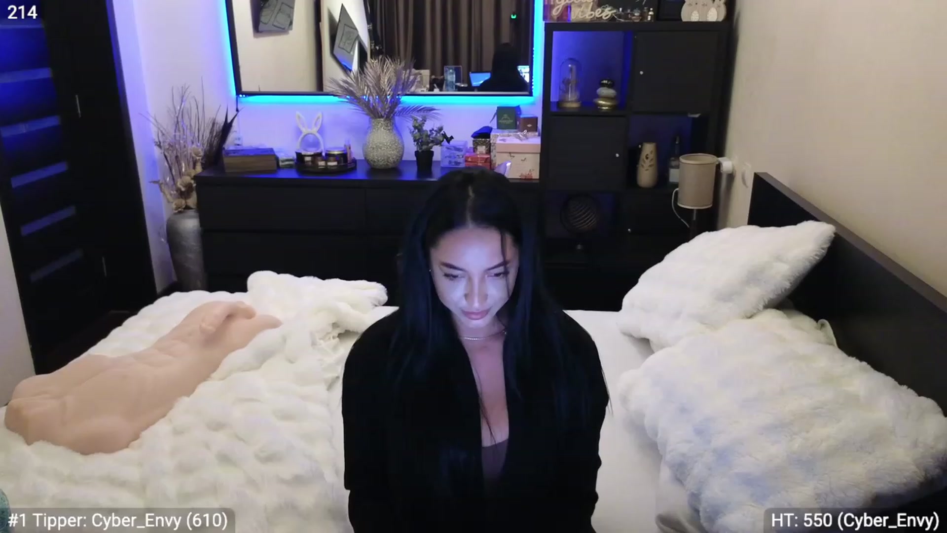 Gallery image thumbnail from EndlesssJoy's myfreecams stream on, 11/30/2023, 03:05 image 19 of 20