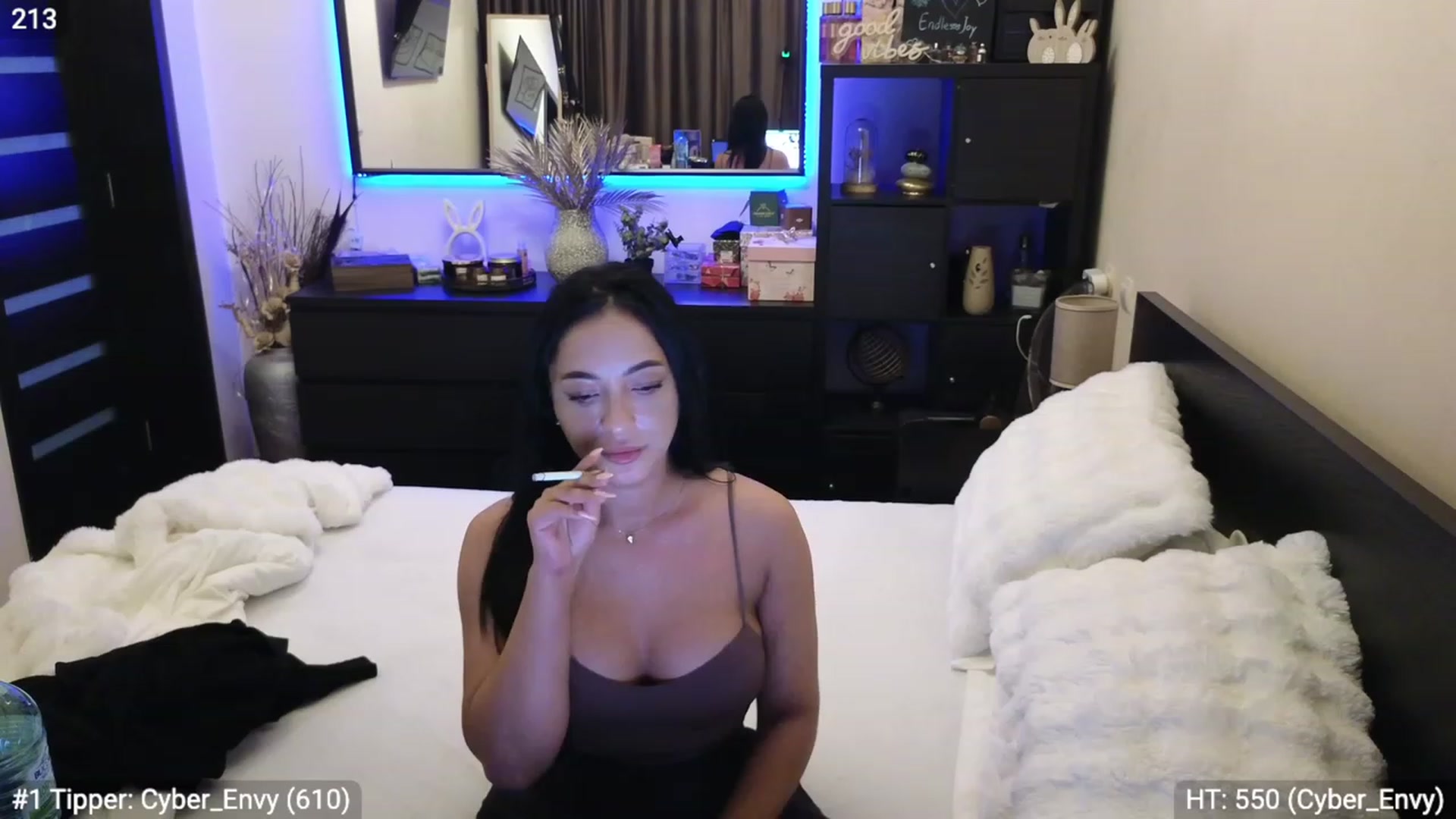 Gallery image thumbnail from EndlesssJoy's myfreecams stream on, 11/30/2023, 07:15 image 9 of 20