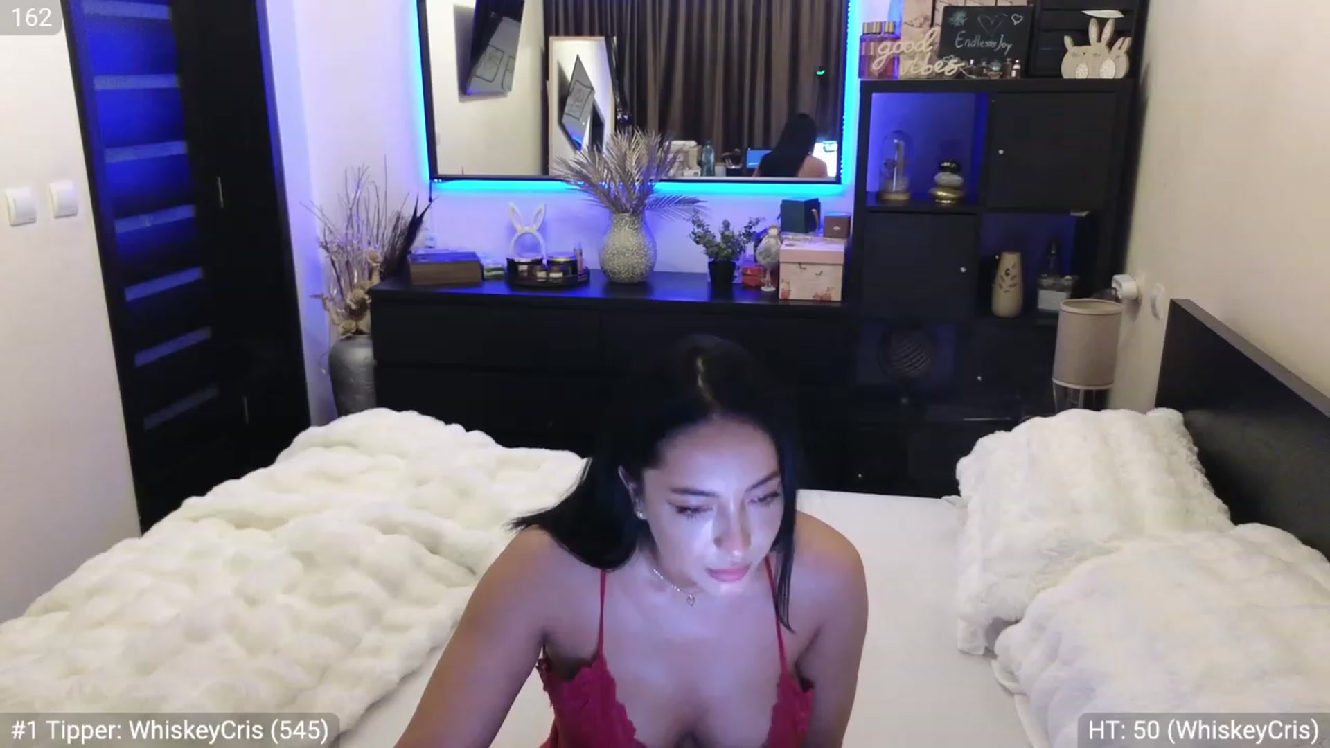Gallery image thumbnail from EndlesssJoy's myfreecams stream on, 12/04/2023, 03:20 image 4 of 20