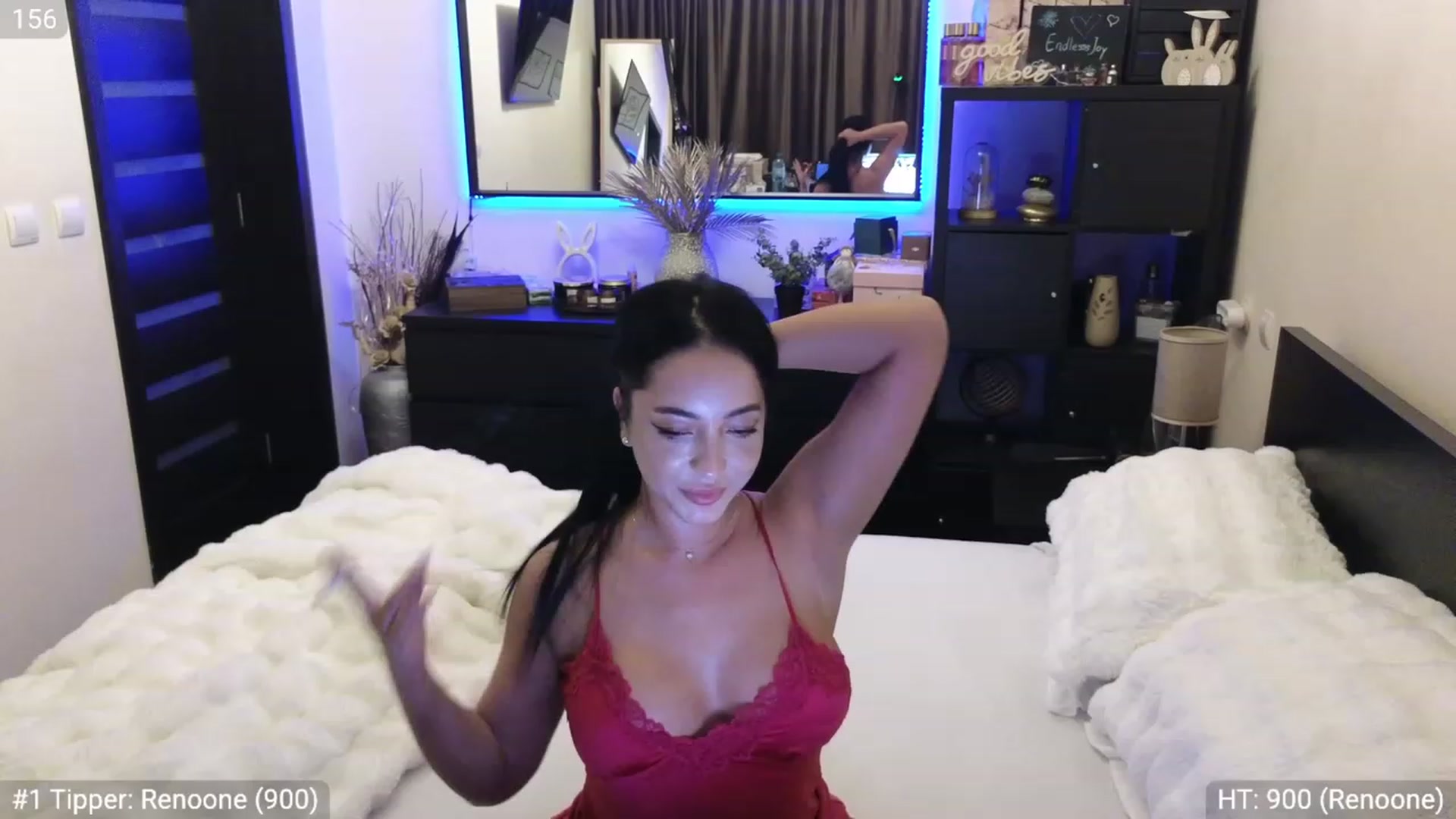 Gallery image thumbnail from EndlesssJoy's myfreecams stream on, 12/04/2023, 03:20 image 18 of 20
