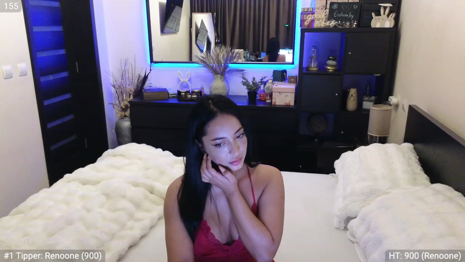 Gallery image thumbnail from EndlesssJoy's myfreecams stream on, 12/04/2023, 03:20 image 14 of 20