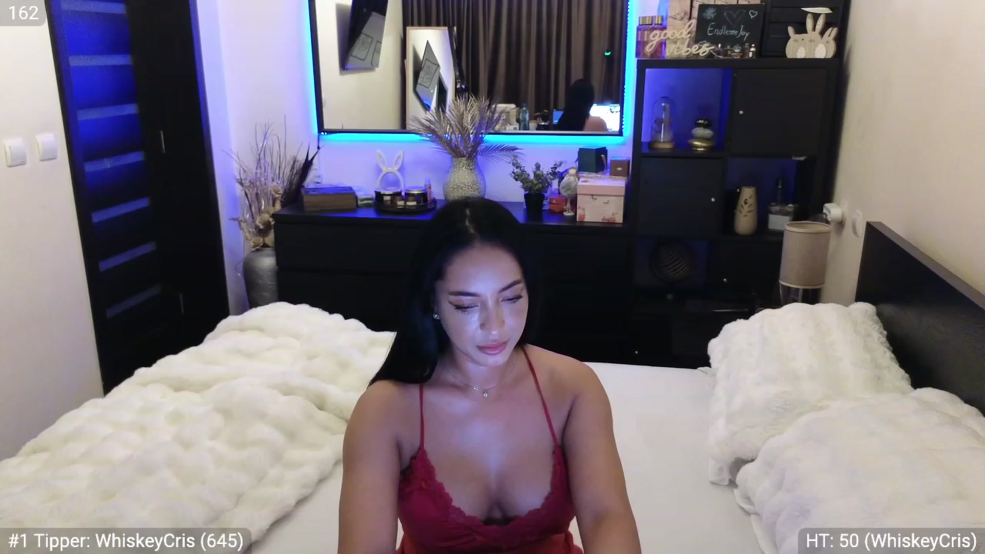 Gallery image thumbnail from EndlesssJoy's myfreecams stream on, 12/04/2023, 03:20 image 6 of 20
