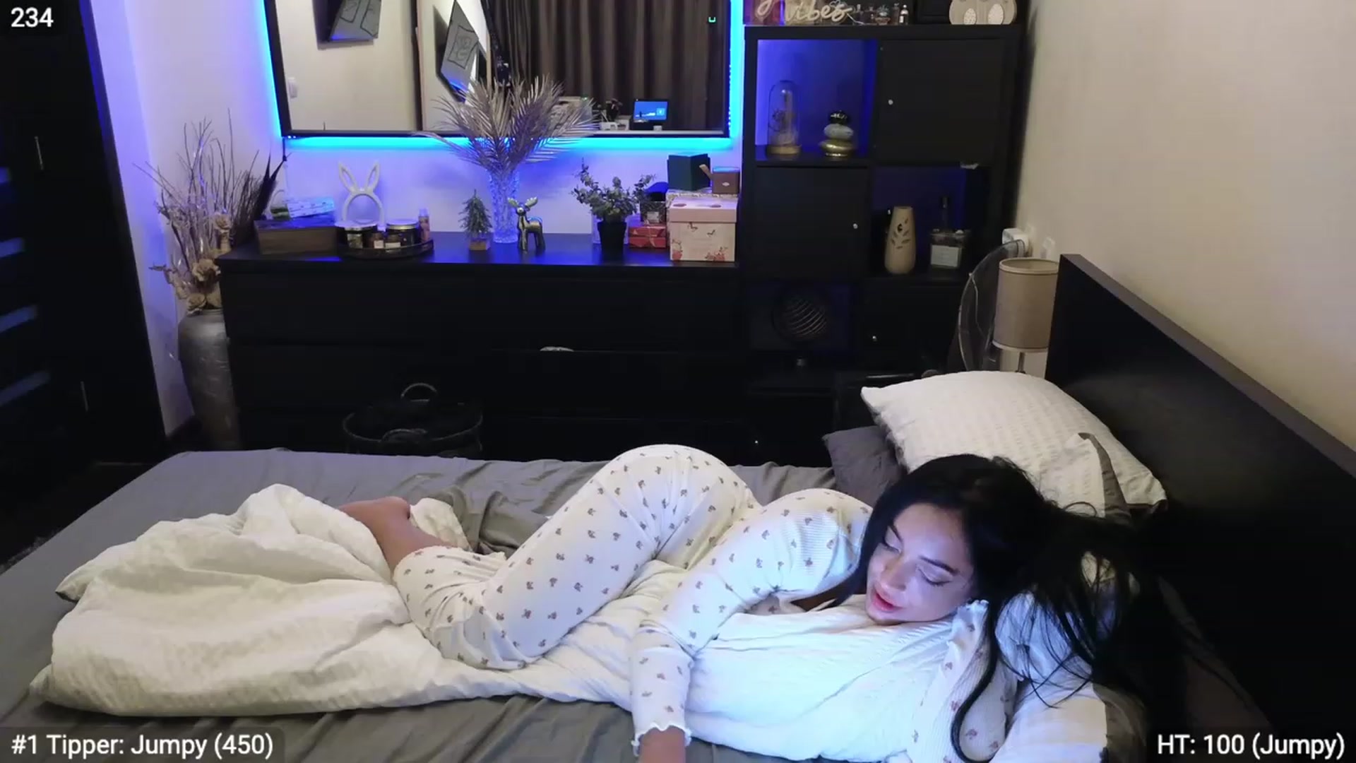 Gallery image thumbnail from EndlesssJoy's myfreecams stream on, 12/07/2023, 07:41 image 2 of 20