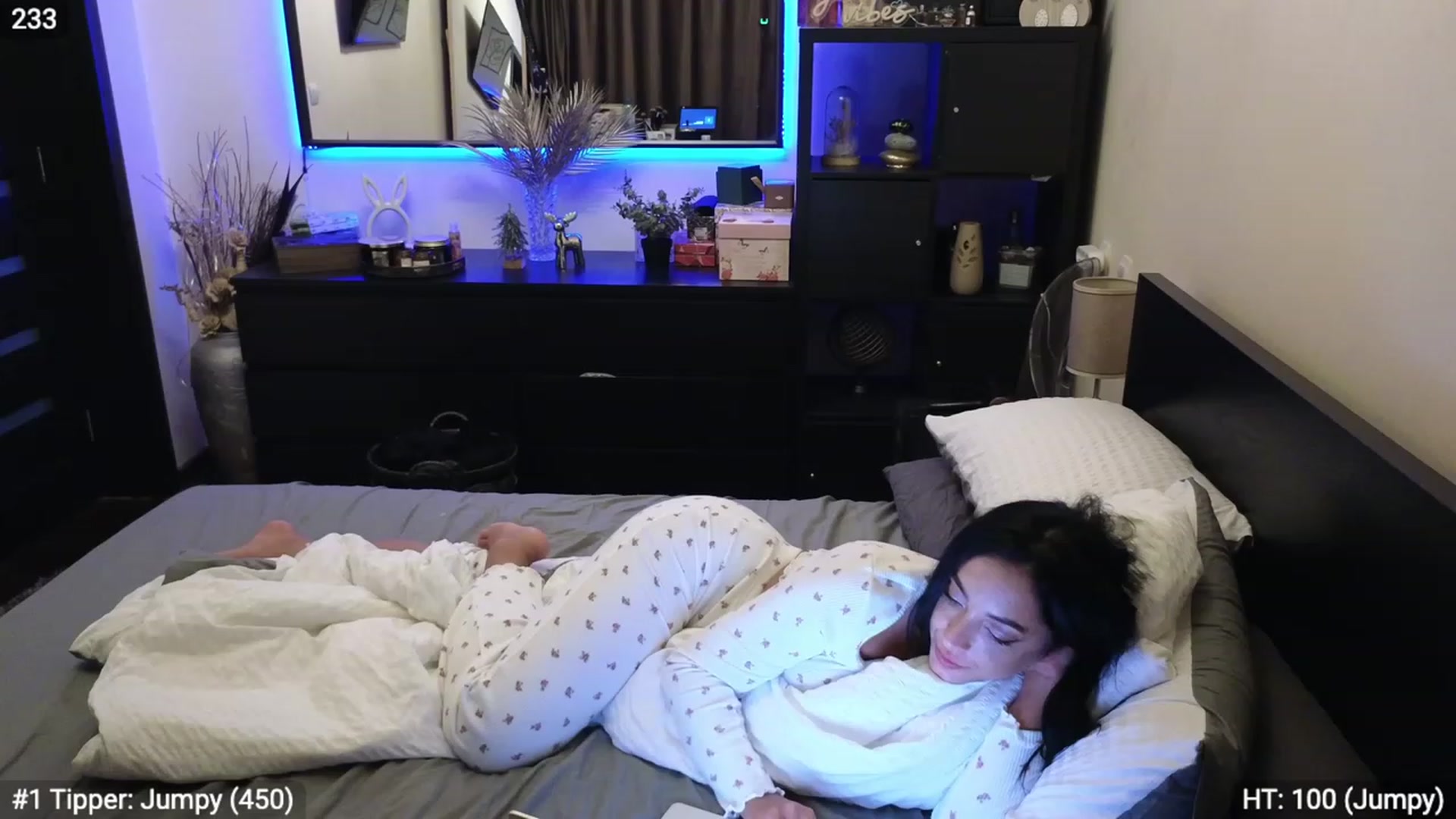 Gallery image thumbnail from EndlesssJoy's myfreecams stream on, 12/07/2023, 07:41 image 13 of 20
