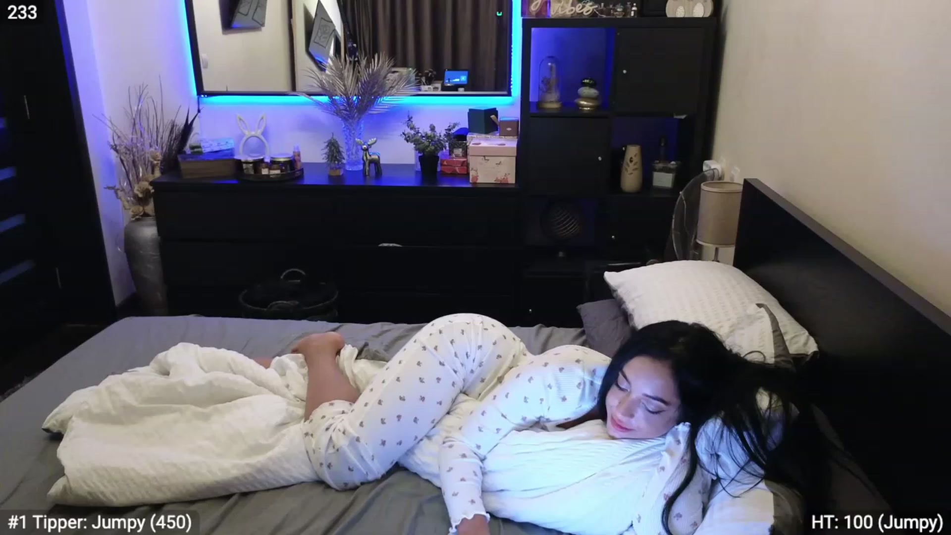 Gallery image thumbnail from EndlesssJoy's myfreecams stream on, 12/07/2023, 07:41 image 4 of 20