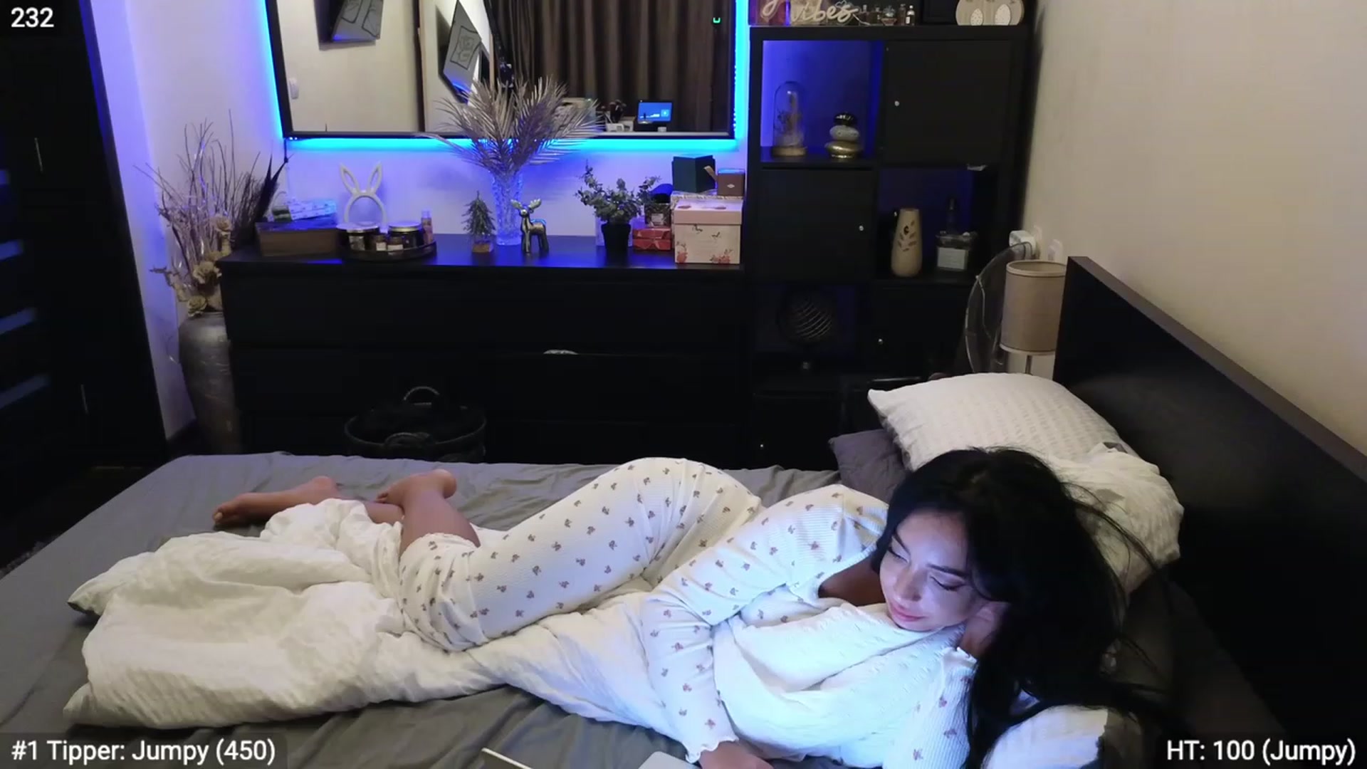 Gallery image thumbnail from EndlesssJoy's myfreecams stream on, 12/07/2023, 07:41 image 9 of 20